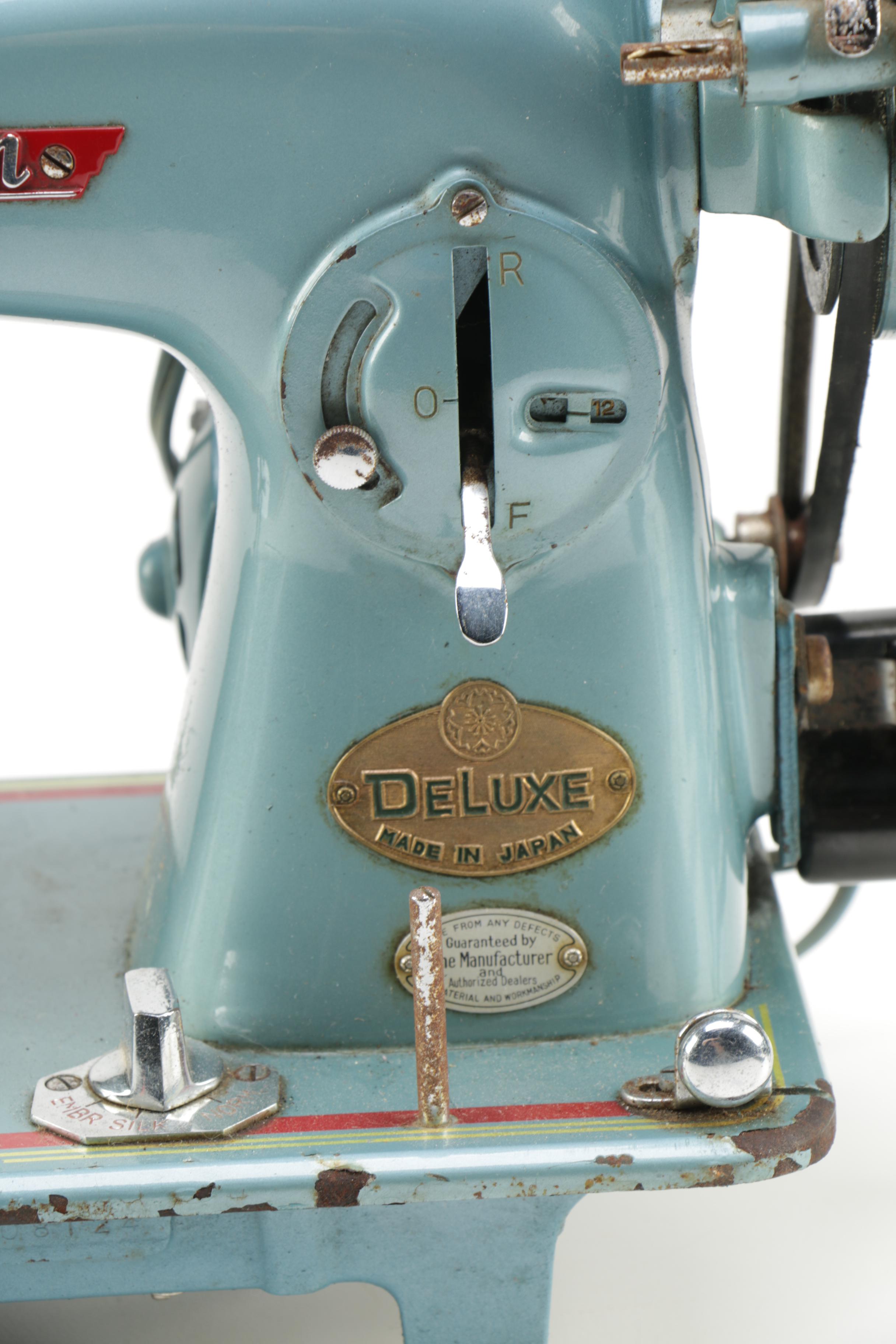 Remington Deluxe Vintage Electric Sewing Machine