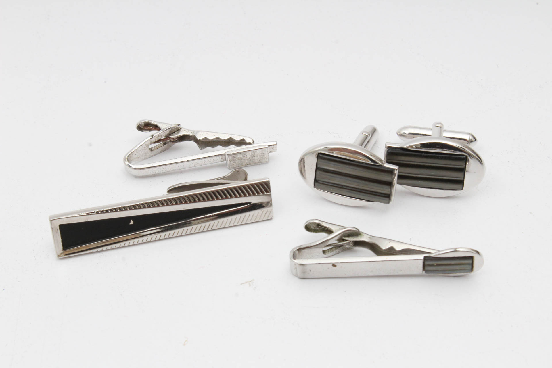 Vintage Jewelry Assortment