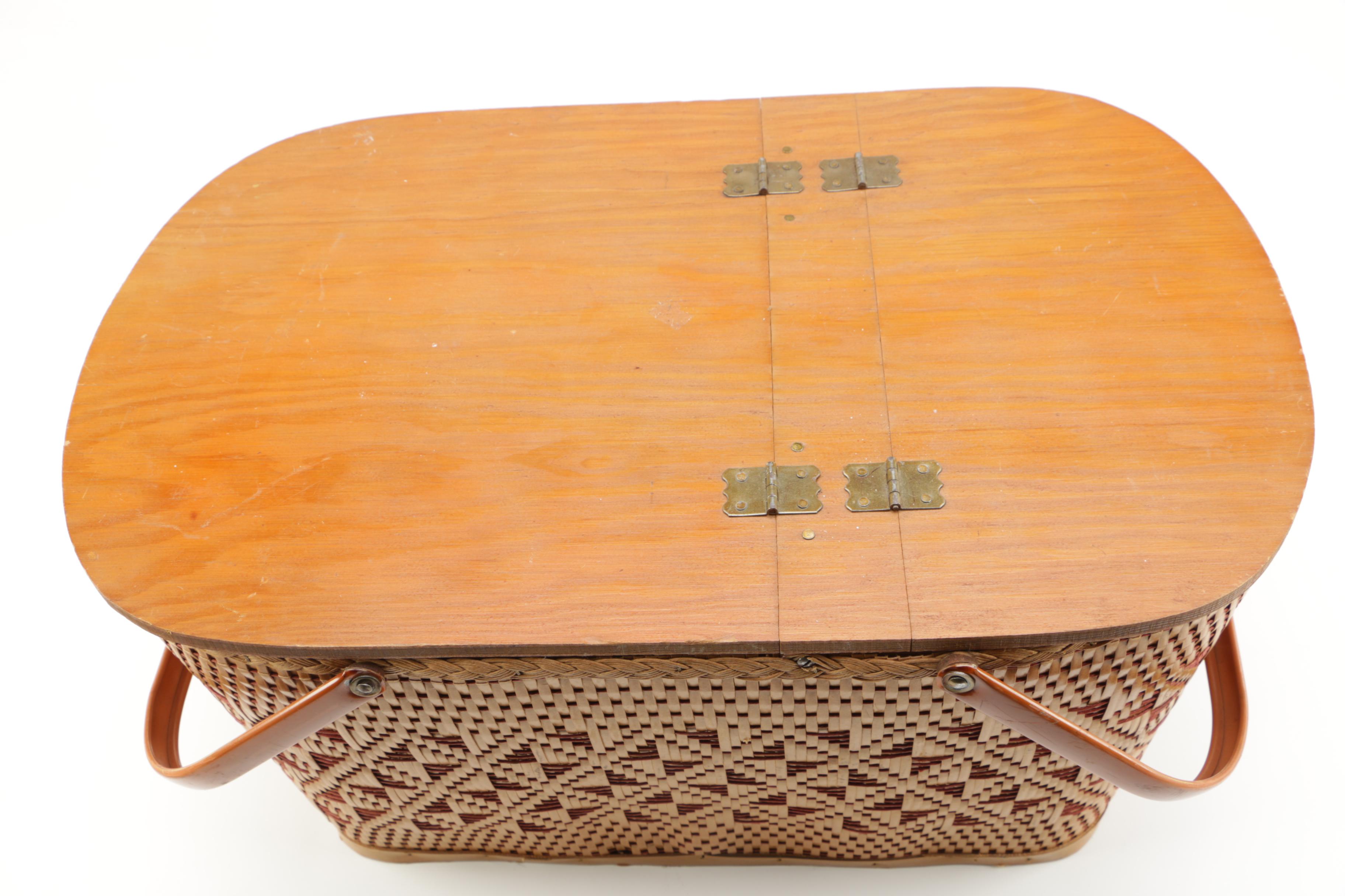 Vintage Redmon Picnic Basket