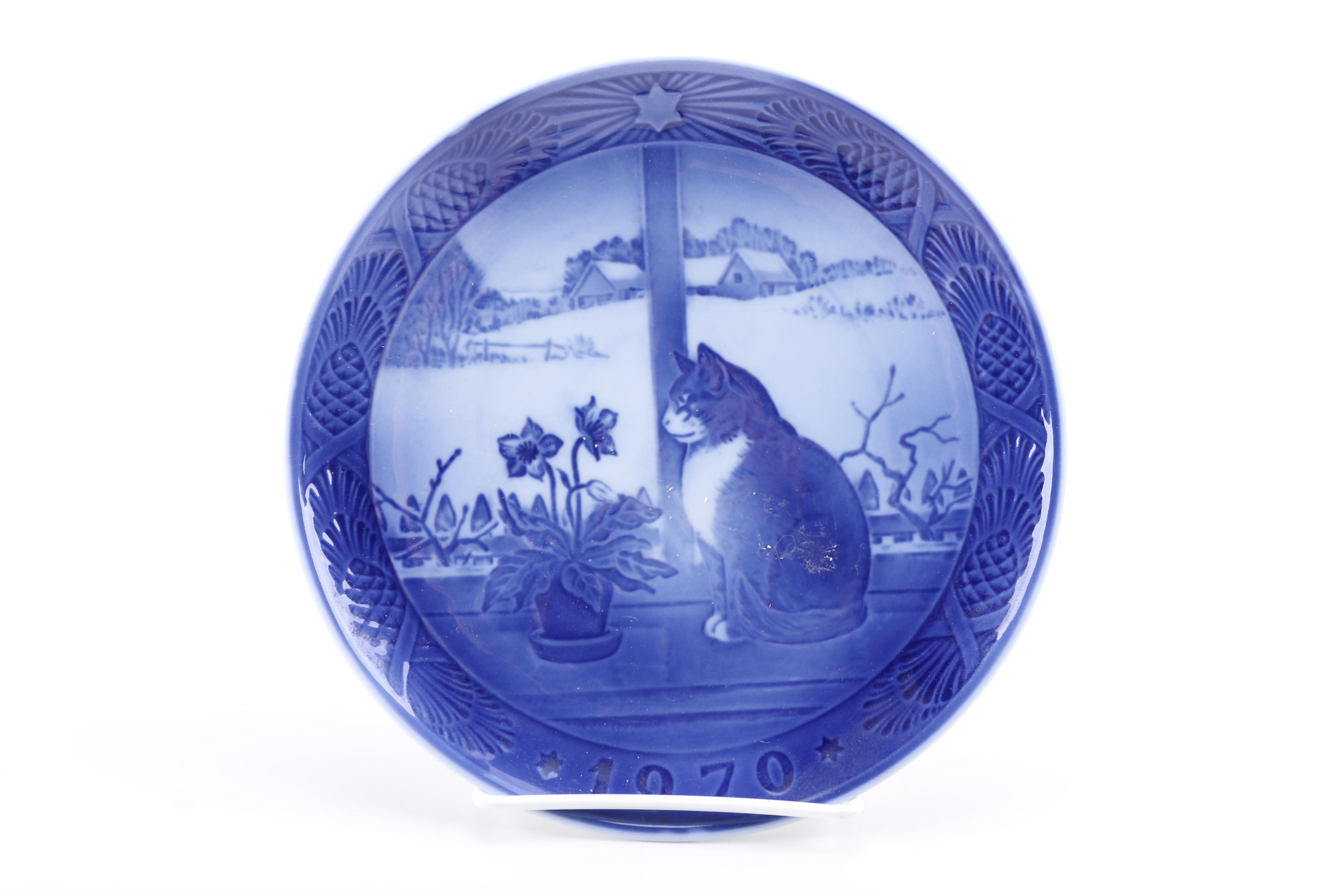 Annual Decorative Plates With Royal Copenhagen
