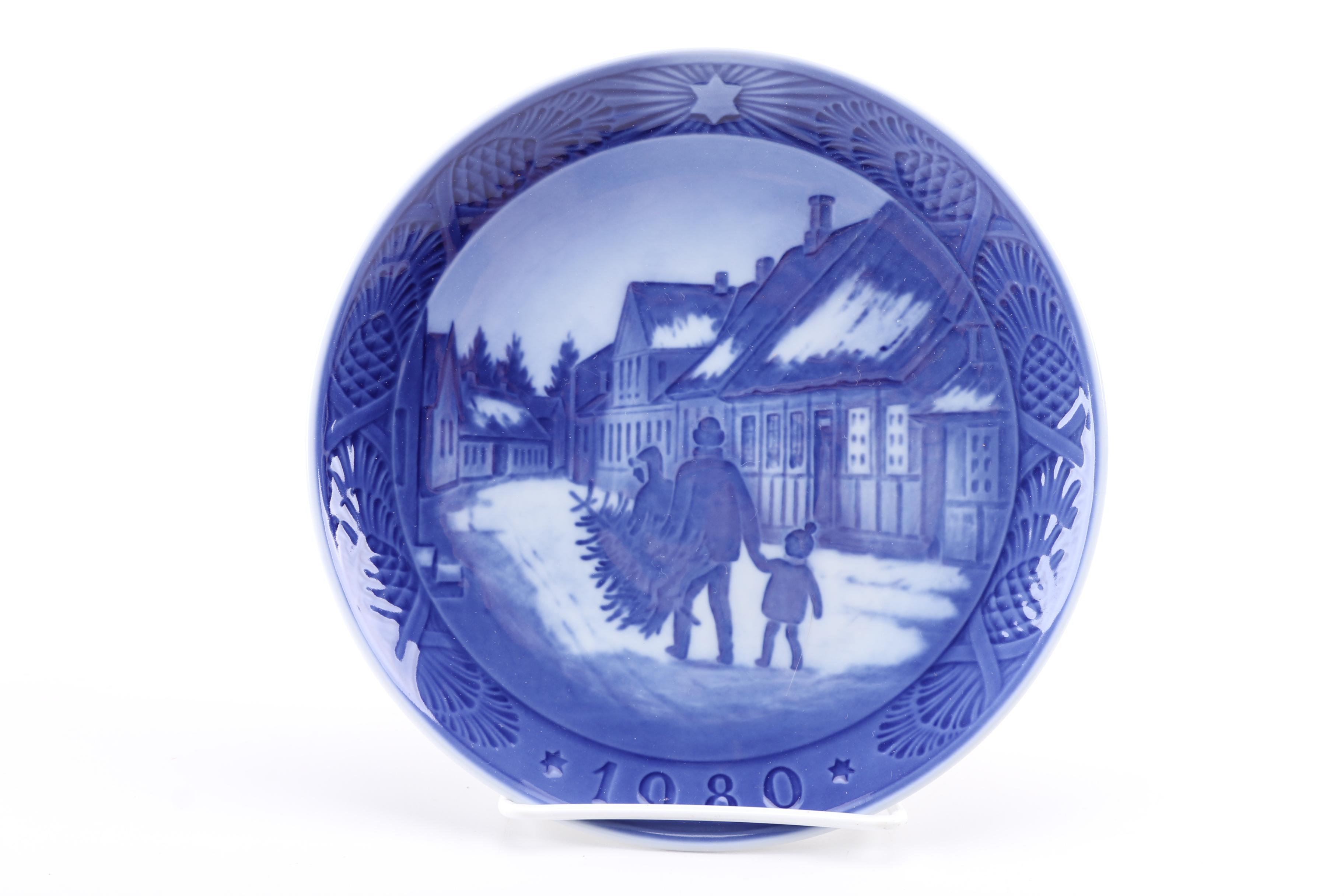 Annual Decorative Plates With Royal Copenhagen