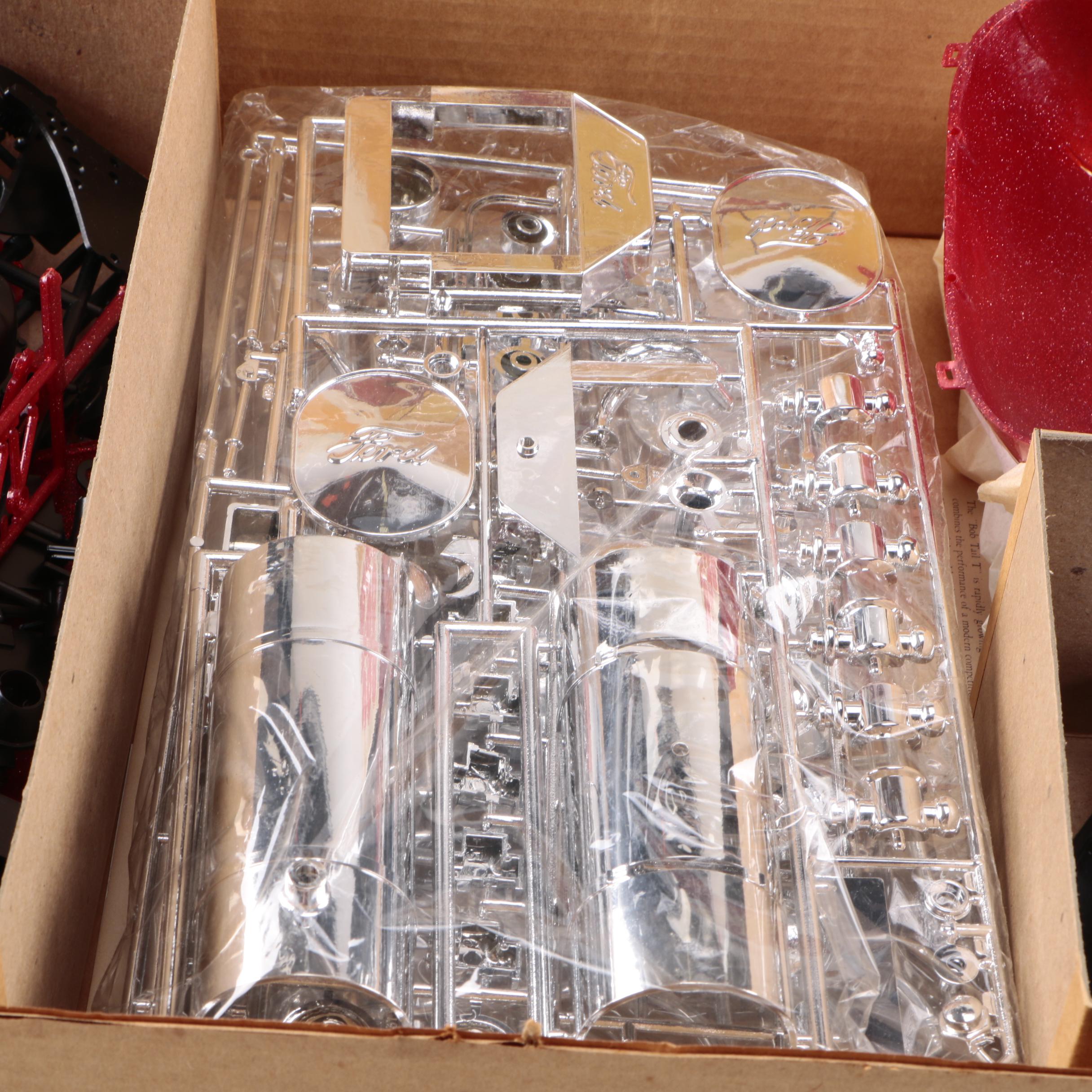 Lindberg Big Red Rod Motorized Model Car