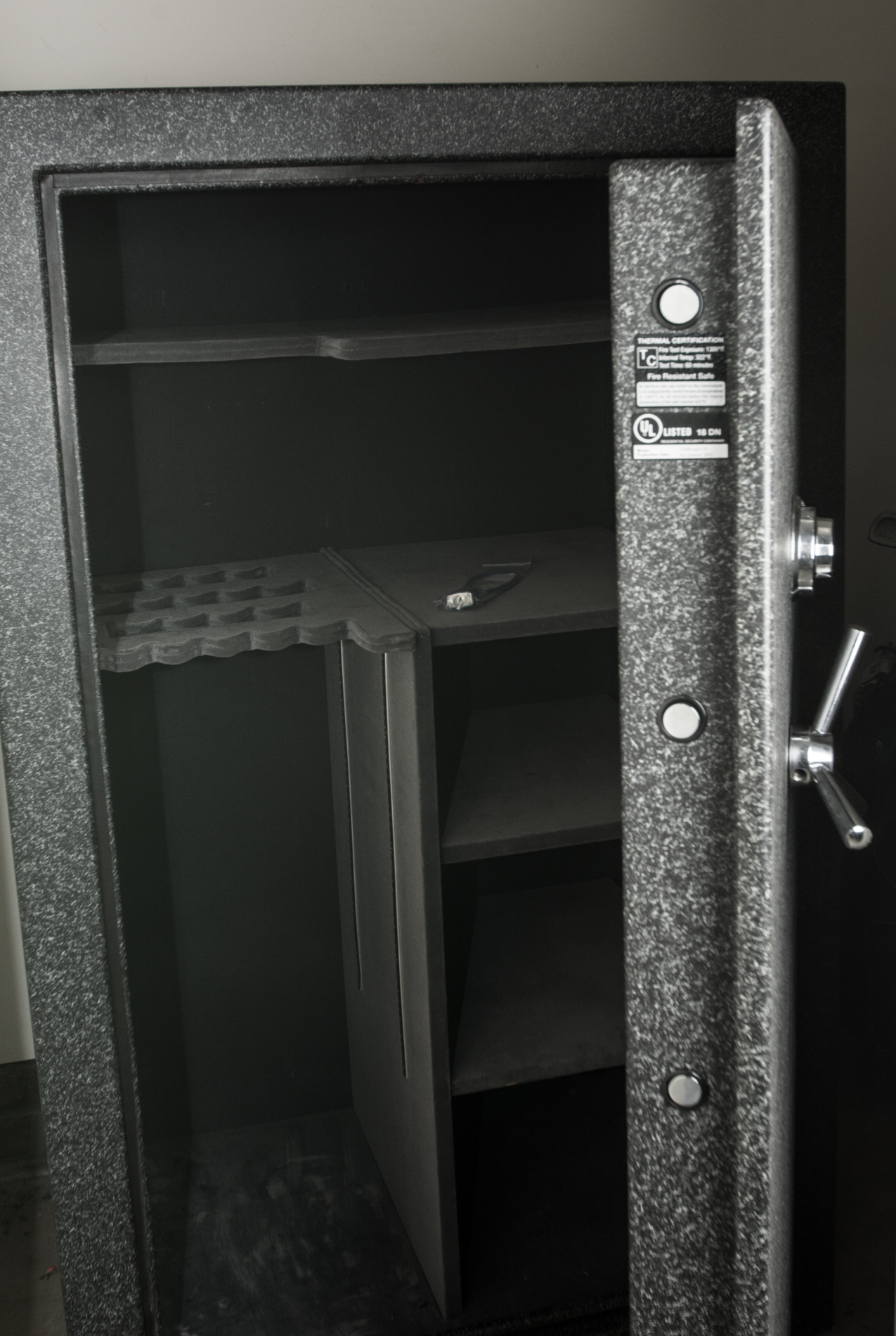 Champion "Challenger-35" Gun Safe