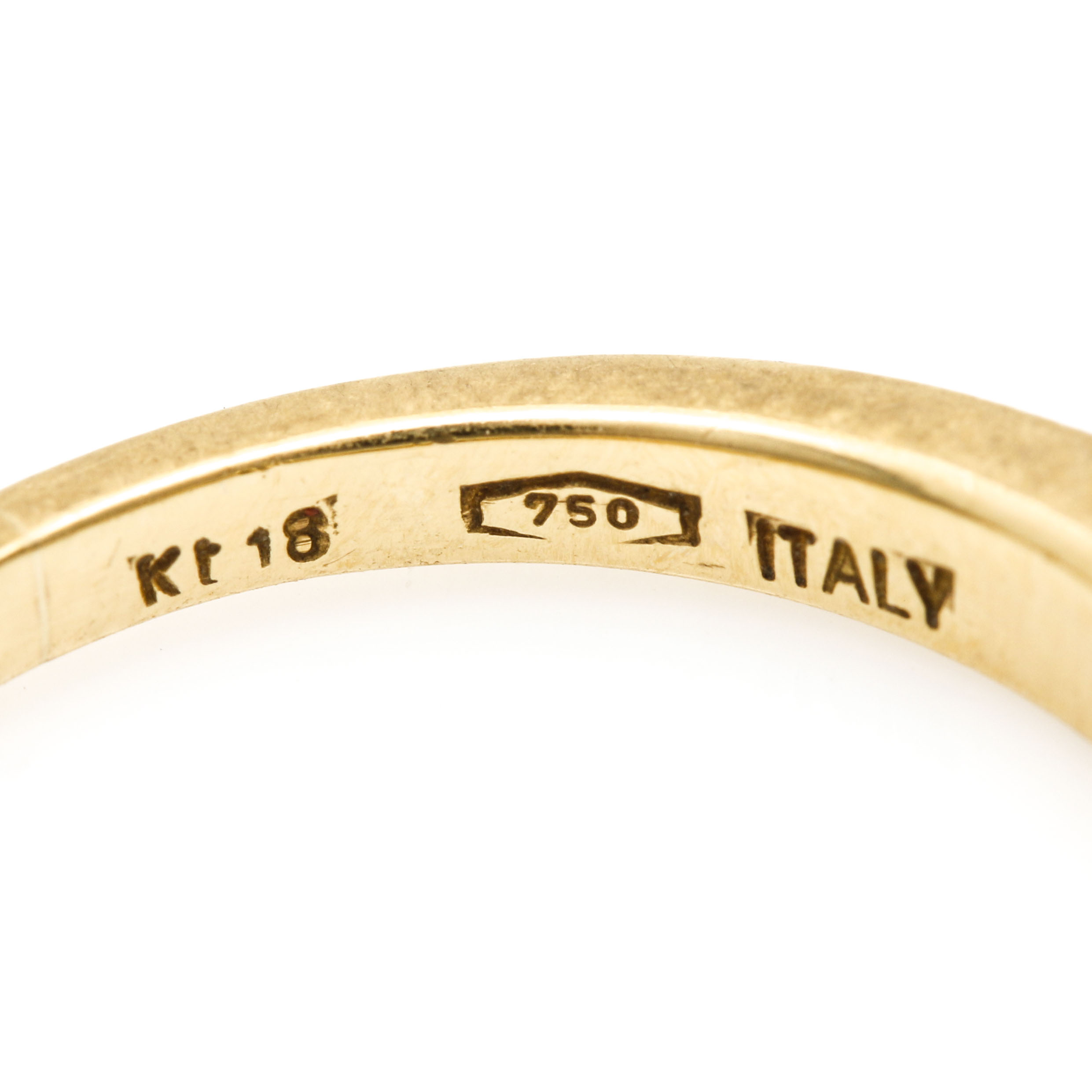 18K Yellow Gold Diamond Band