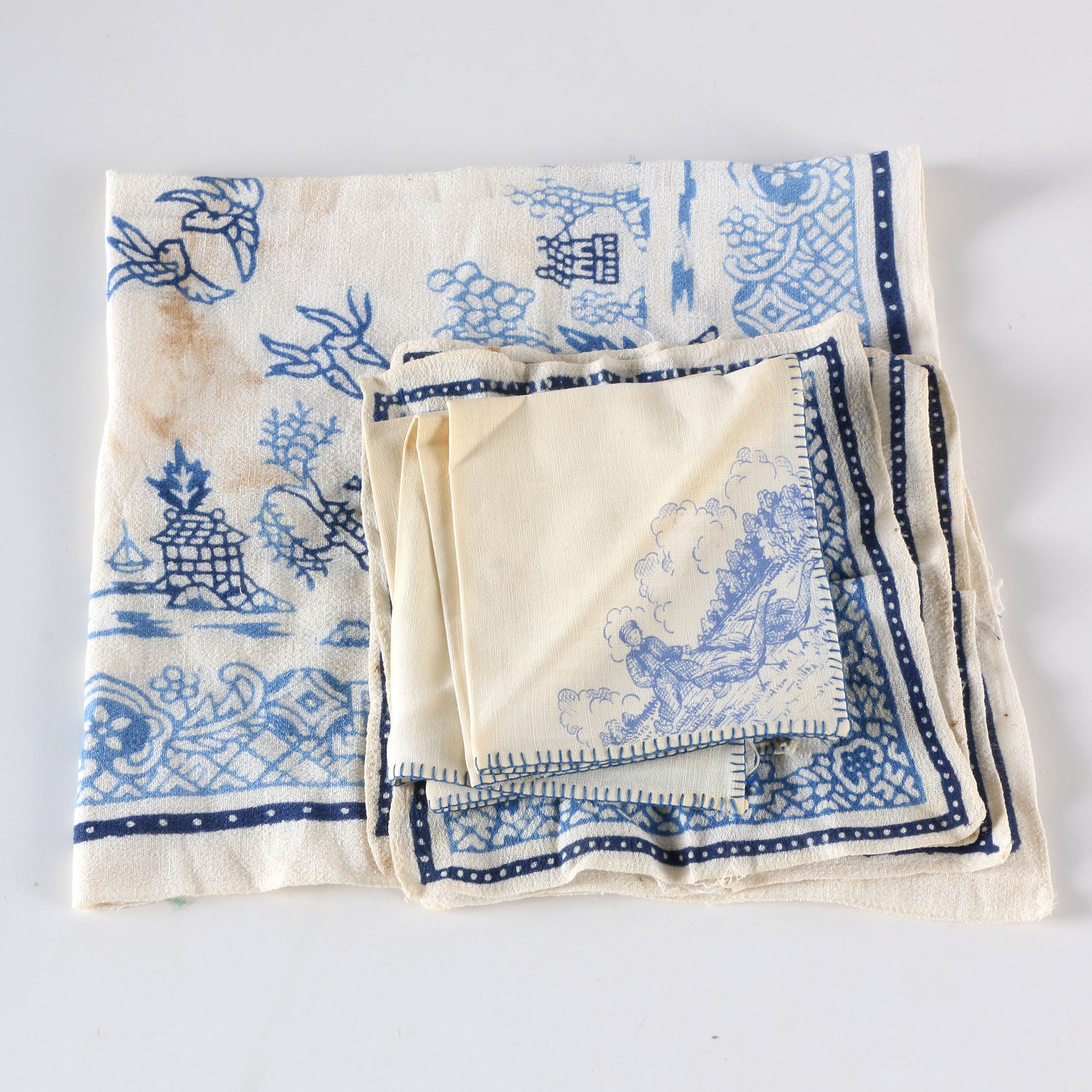 Blue and White Kitchen Linens