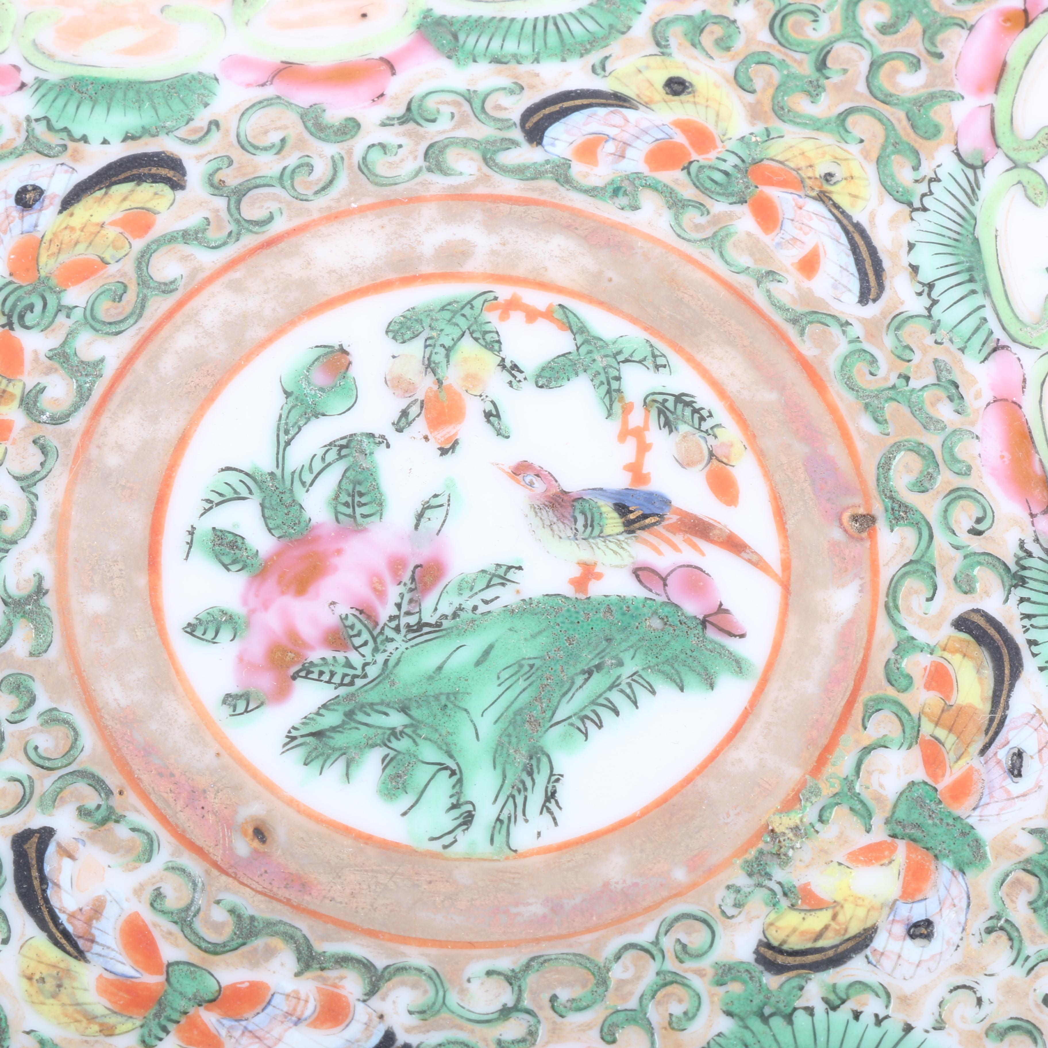 Chinese Rose Medallion Ceramic Tazza
