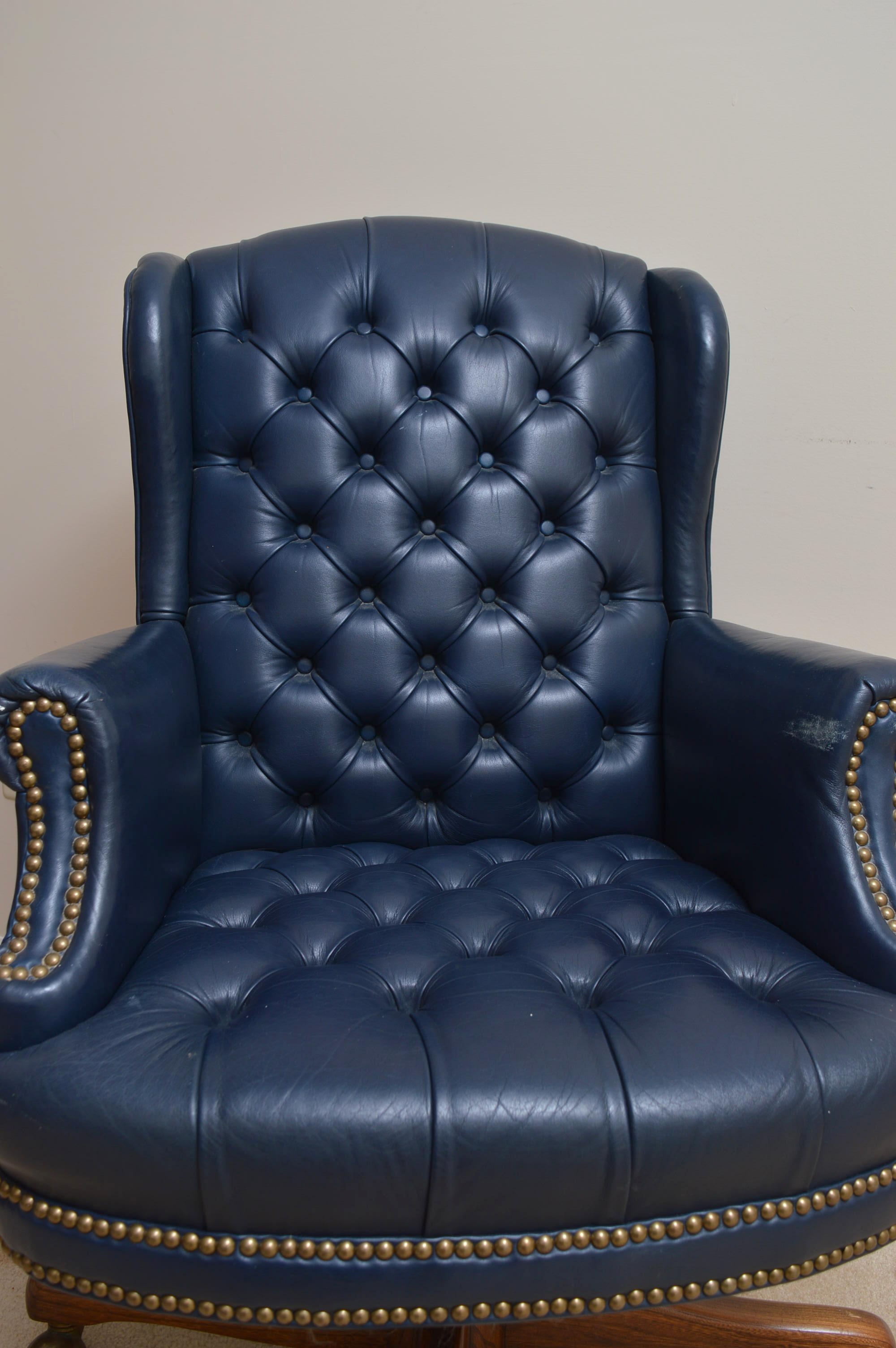 Tufted Navy Blue Leatherette Desk Chair