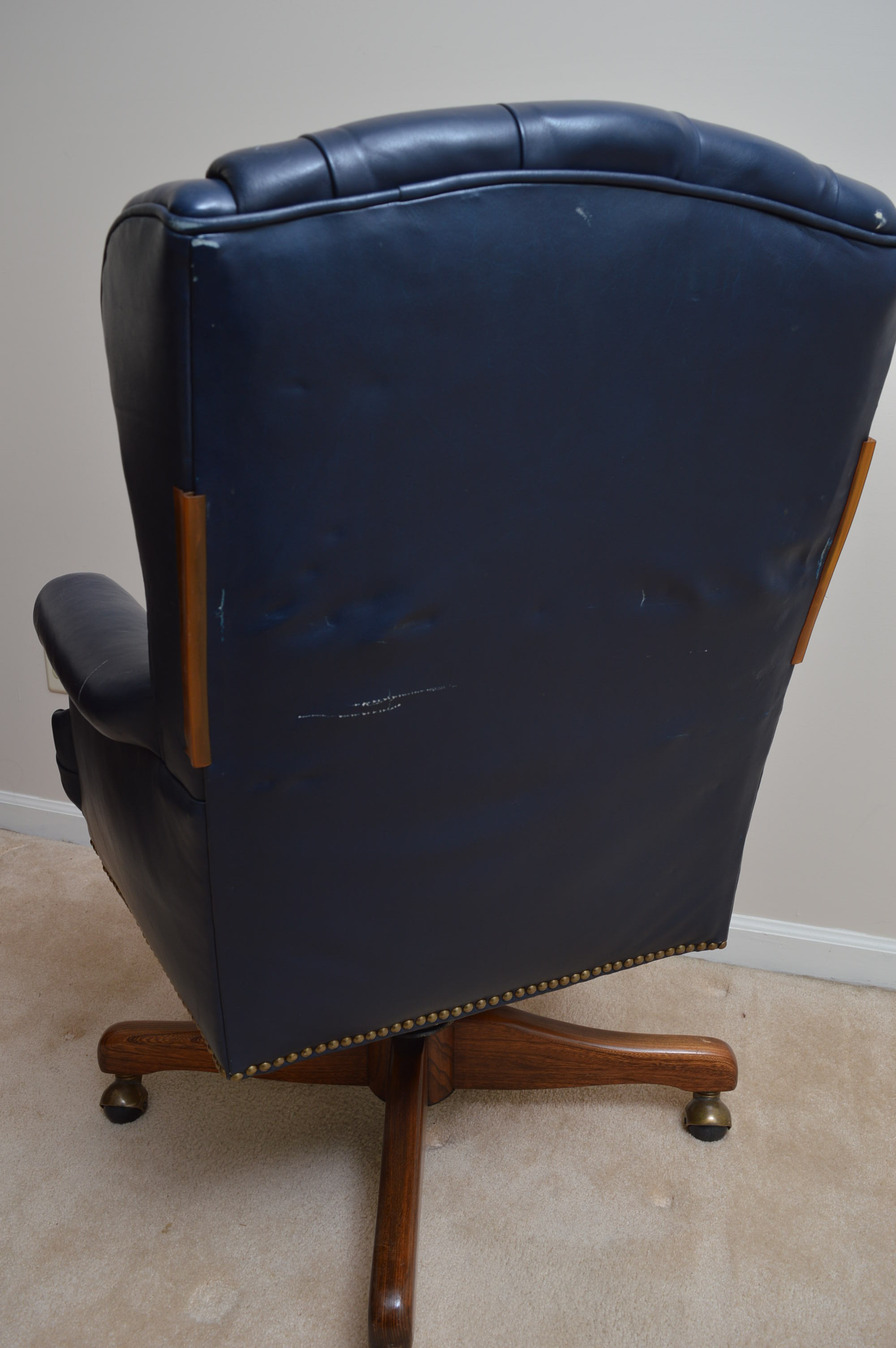 Tufted Navy Blue Leatherette Desk Chair