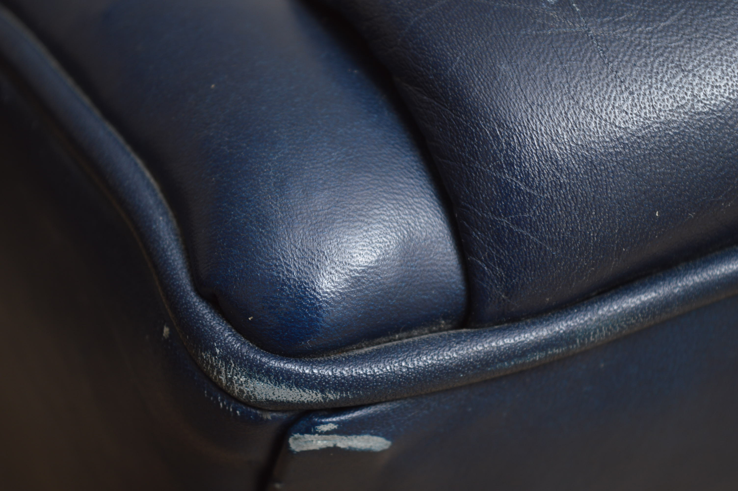 Tufted Navy Blue Leatherette Desk Chair