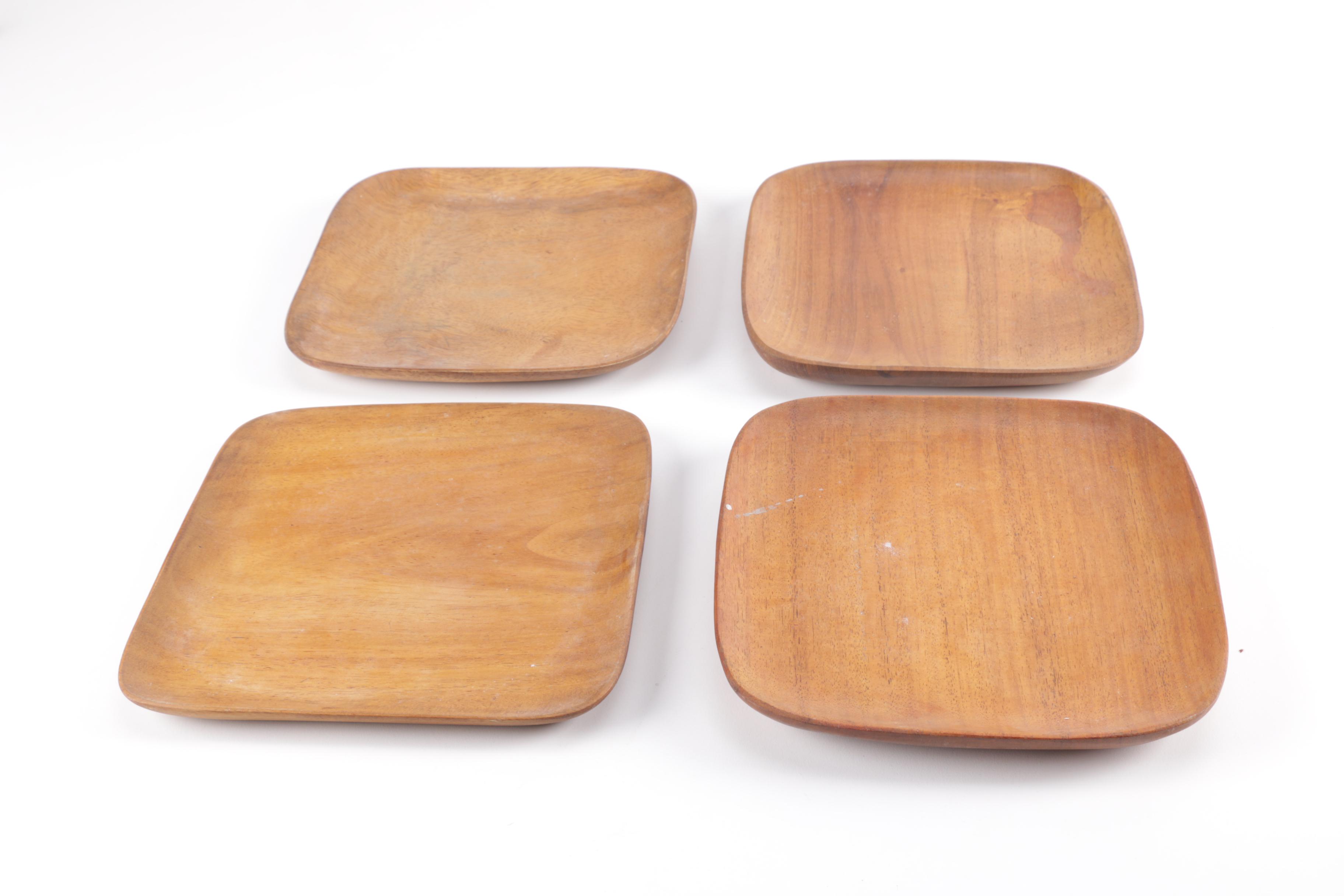Wooden Bowls and Plates Featuring Aristacraft