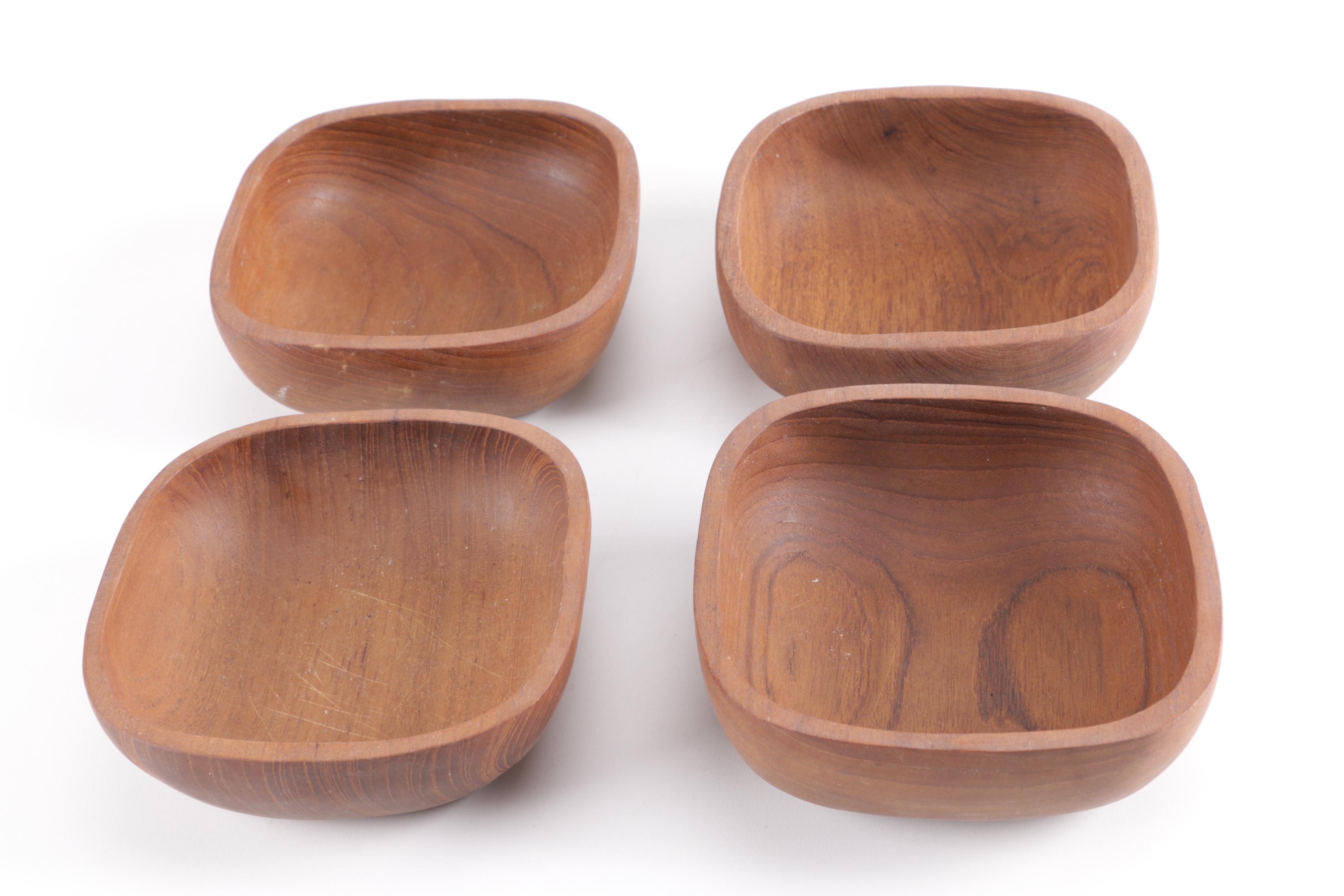 Wooden Bowls and Plates Featuring Aristacraft
