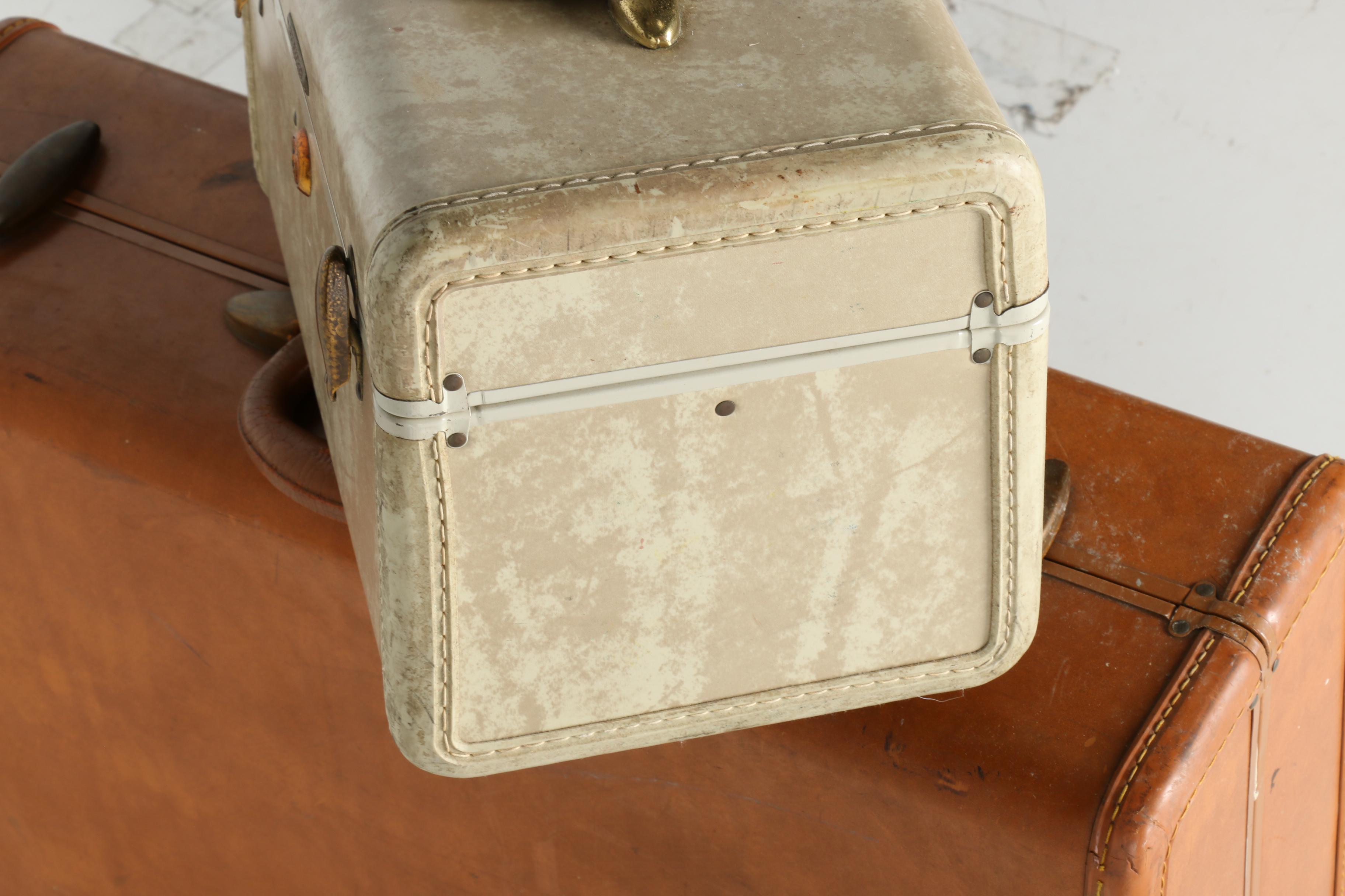 Vintage Luggage Pieces