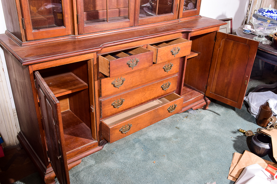 American Tradition Oak China Cabinet