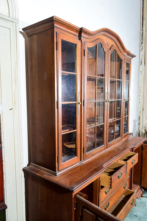 American Tradition Oak China Cabinet