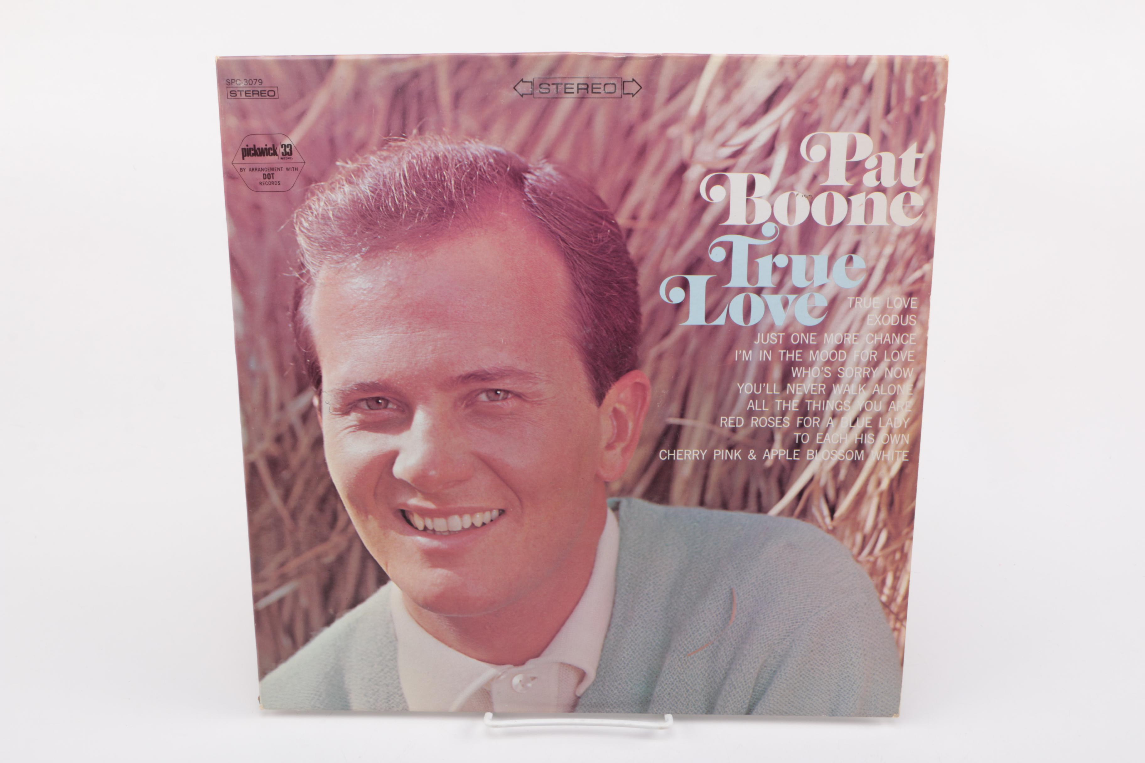 Vintage Lounge and Crooner Records Including Dean Martin, Tom Jones