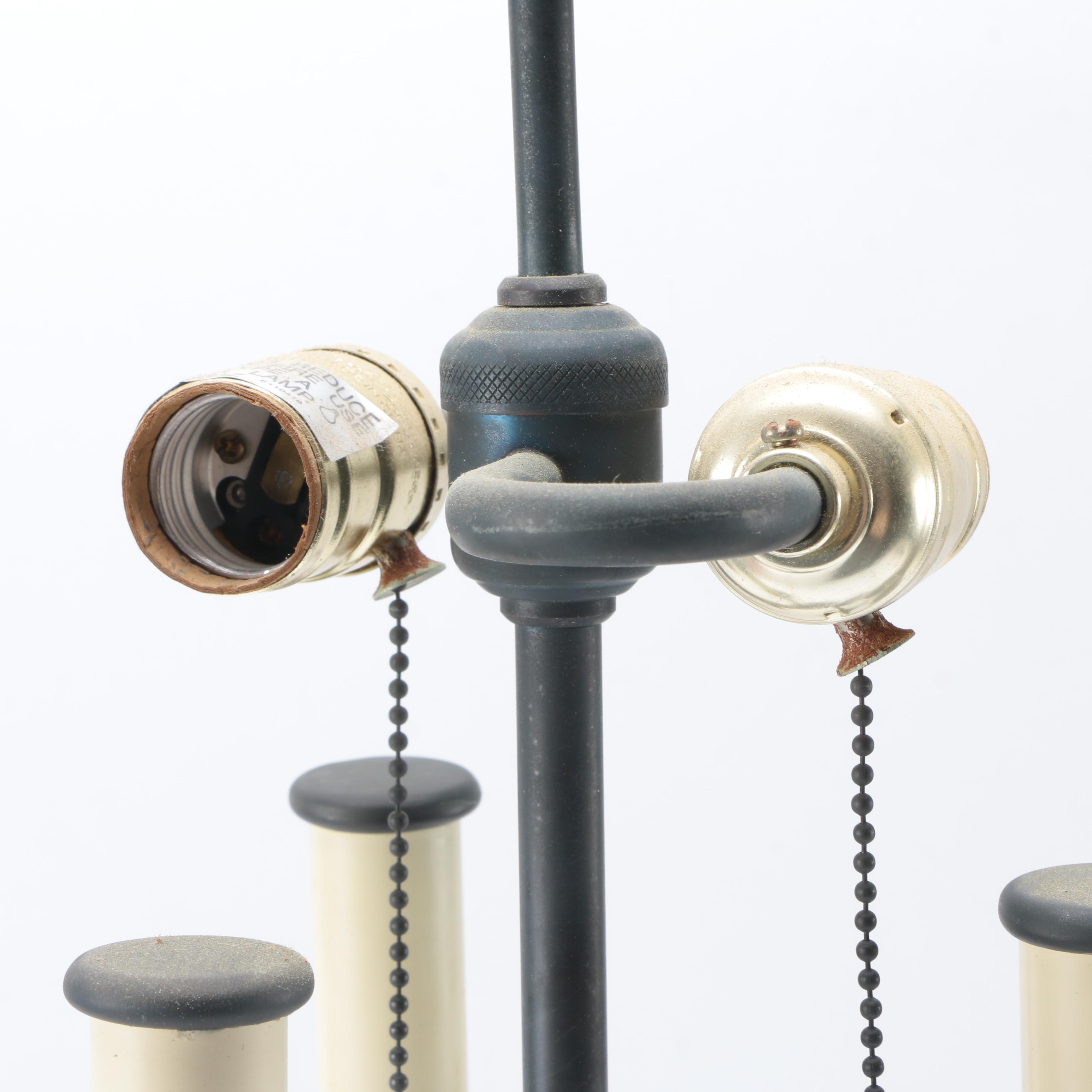 Vintage Candelabra Style Table Lamp