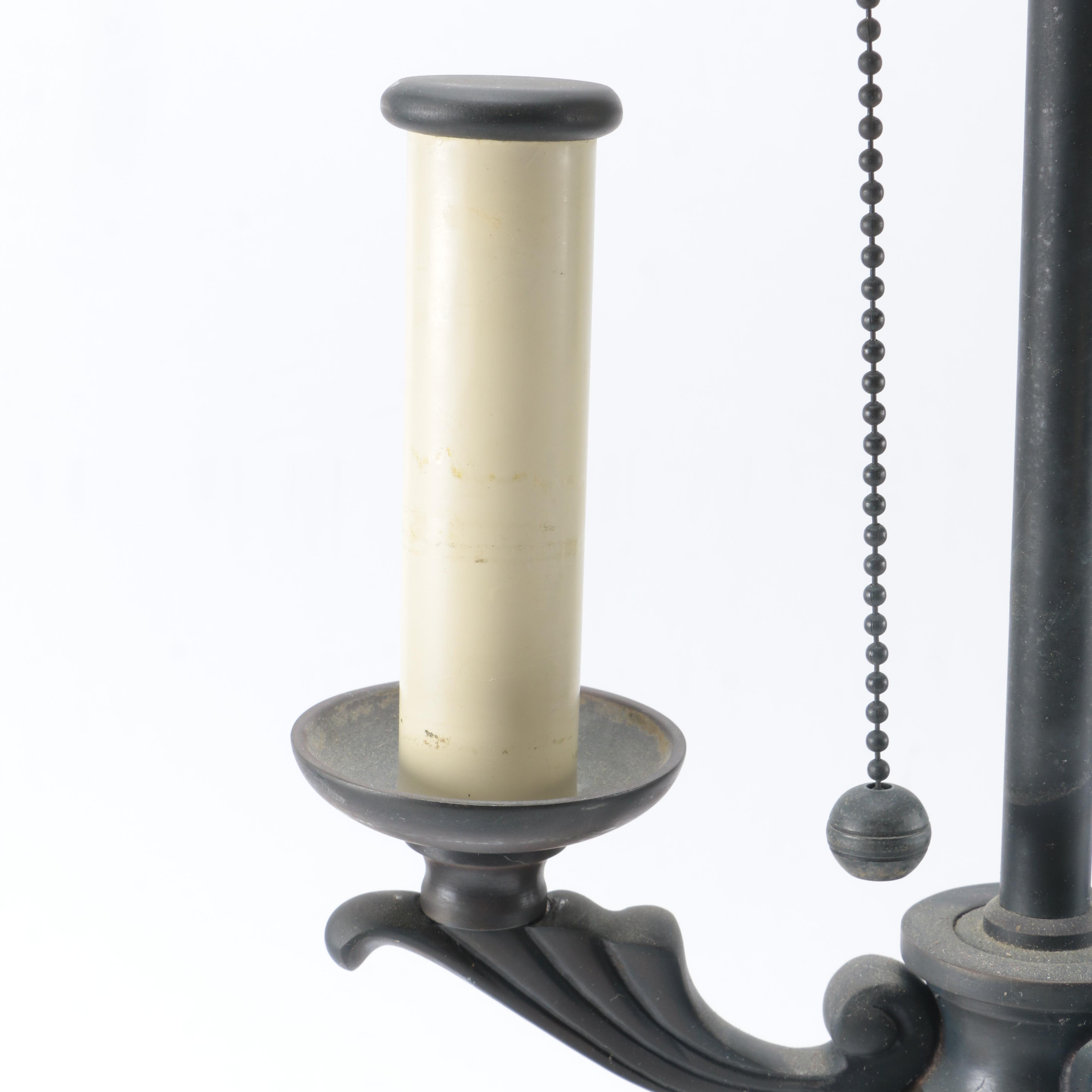 Vintage Candelabra Style Table Lamp