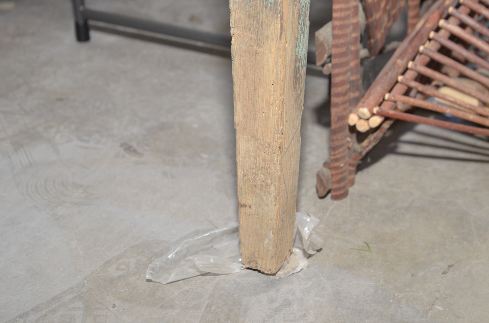 Antique Pine Farm Style Table