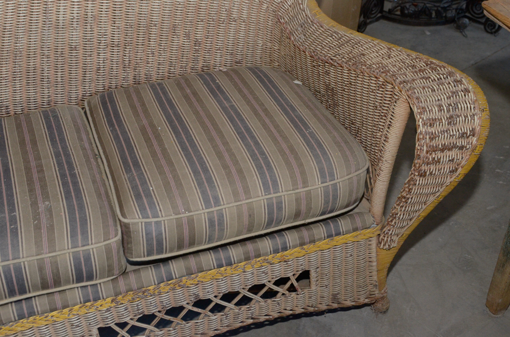 Wicker Furniture Set