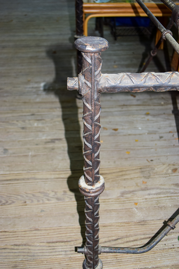 Decorative Steel Table Stand