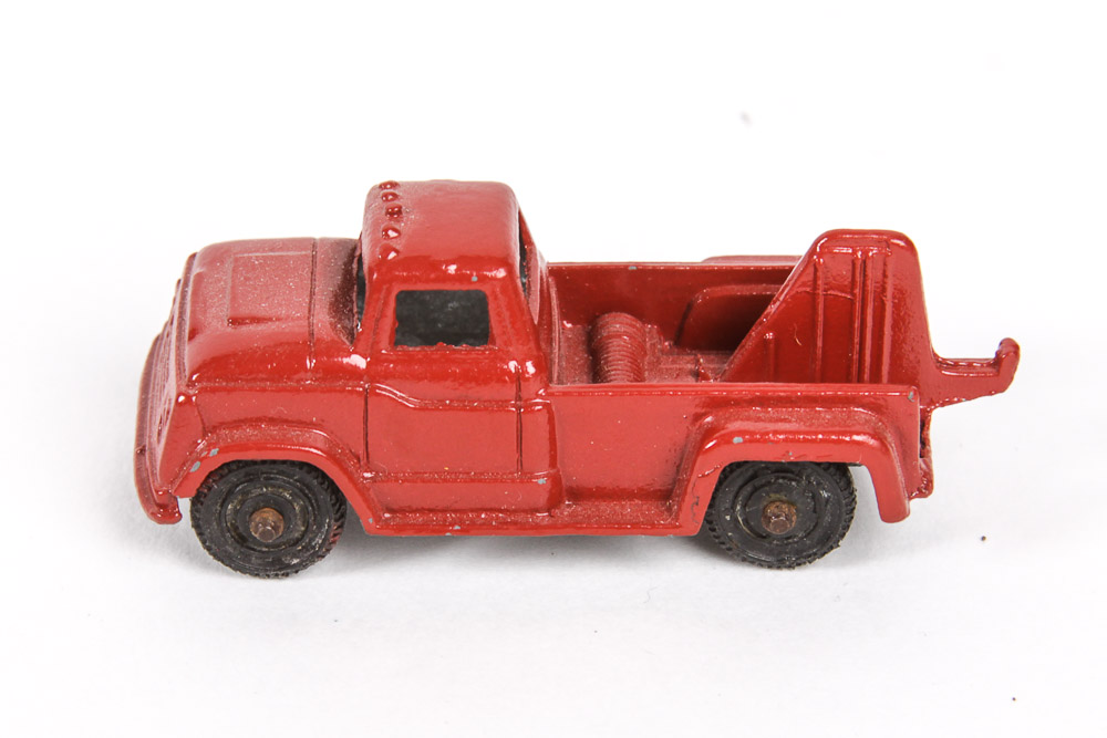 Vintage Die-Cast Toy Cars and Trailer