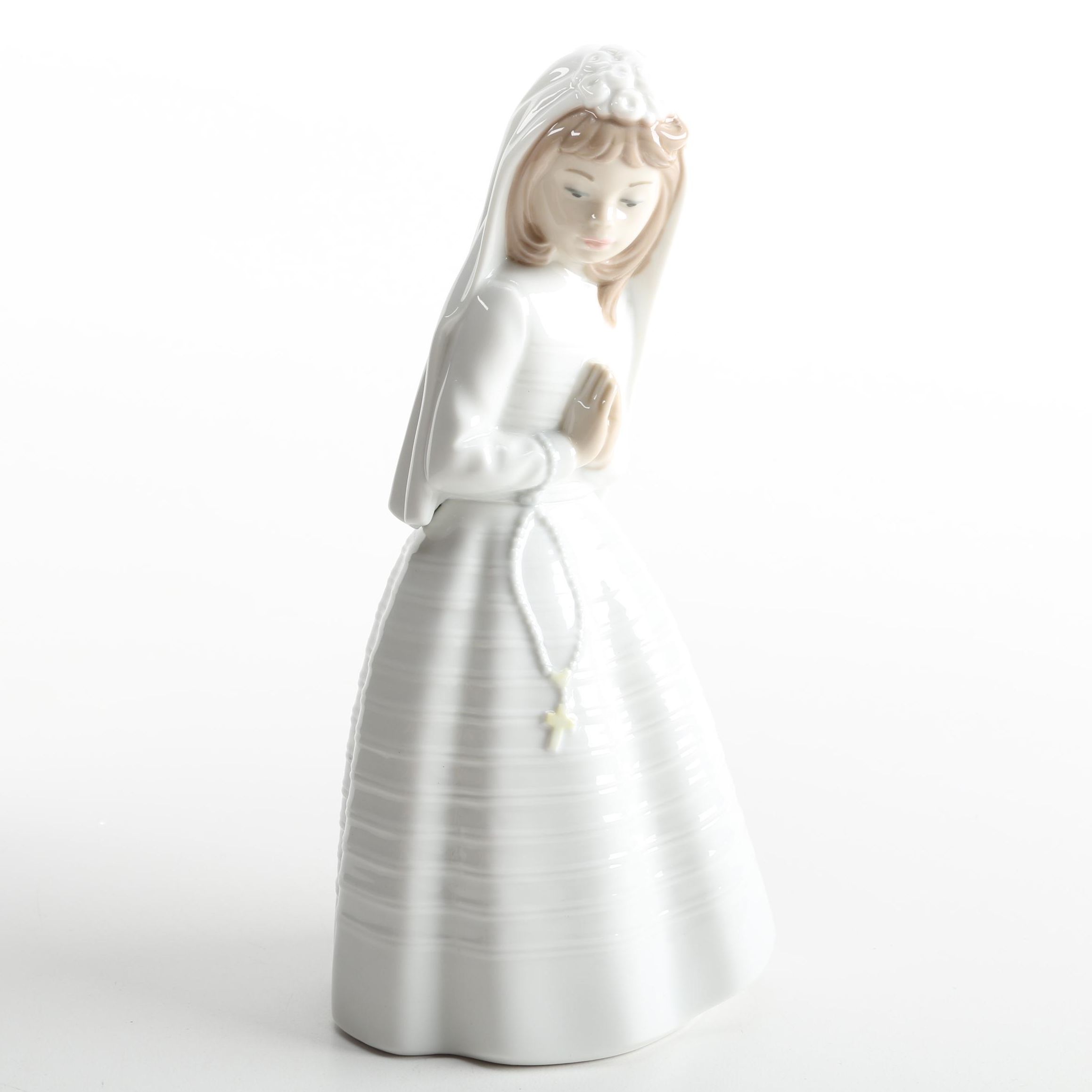 "Girl Praying" Porcelain Figurine by NAO Lladró
