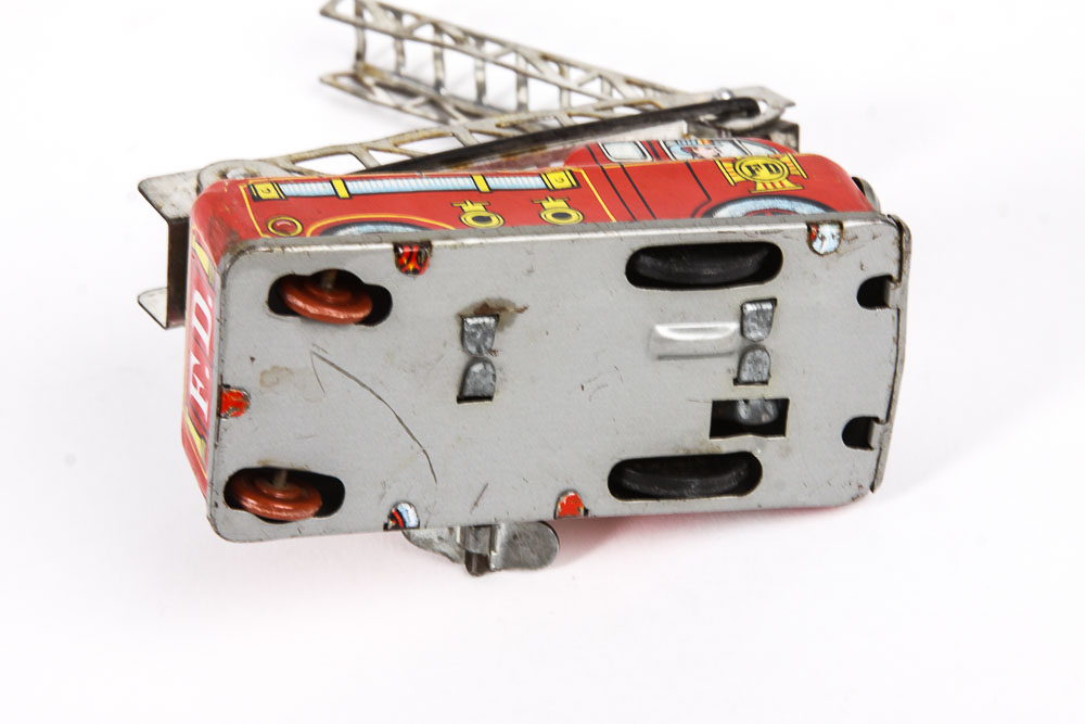 Vintage Tin Toy Cars