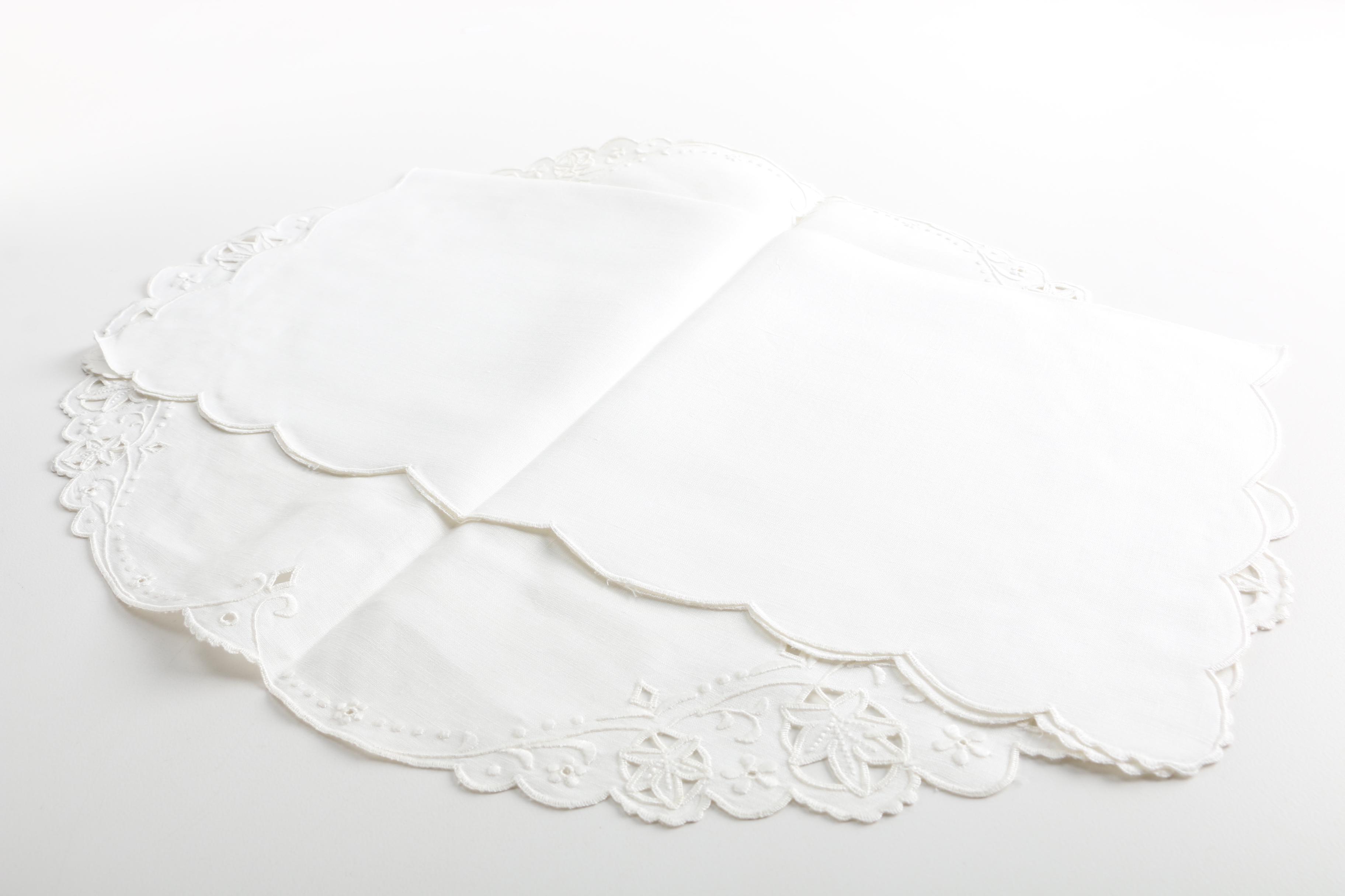 Vintage Placemats and Napkins