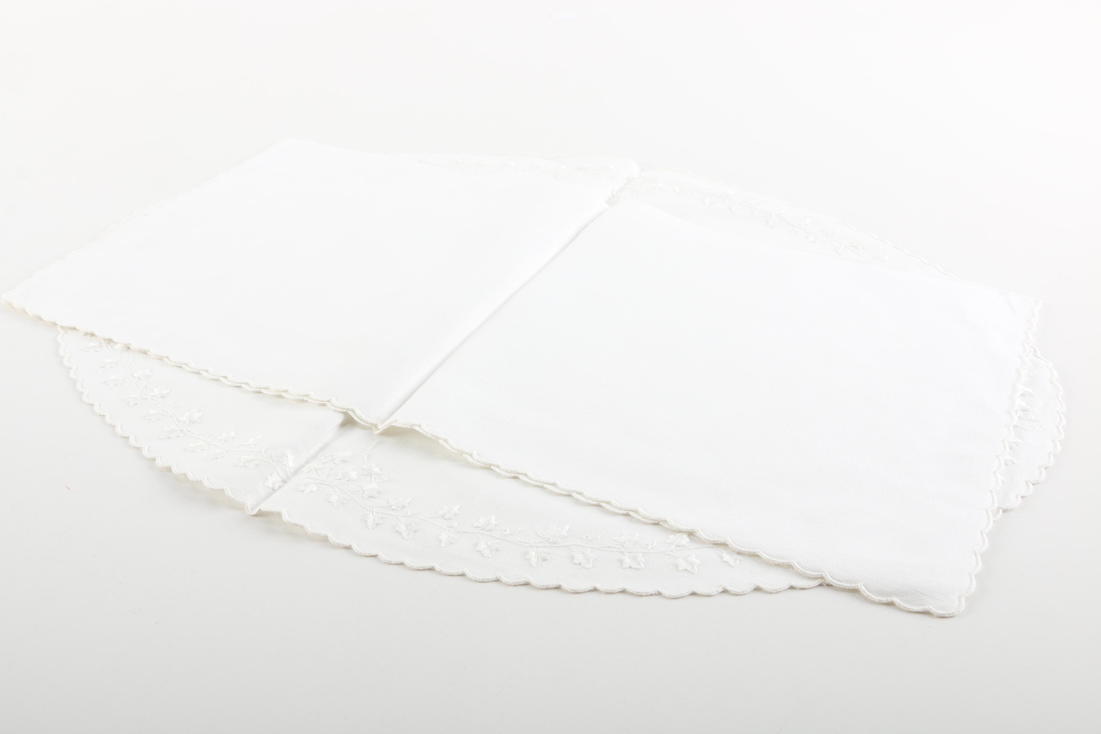 Vintage Placemats and Napkins