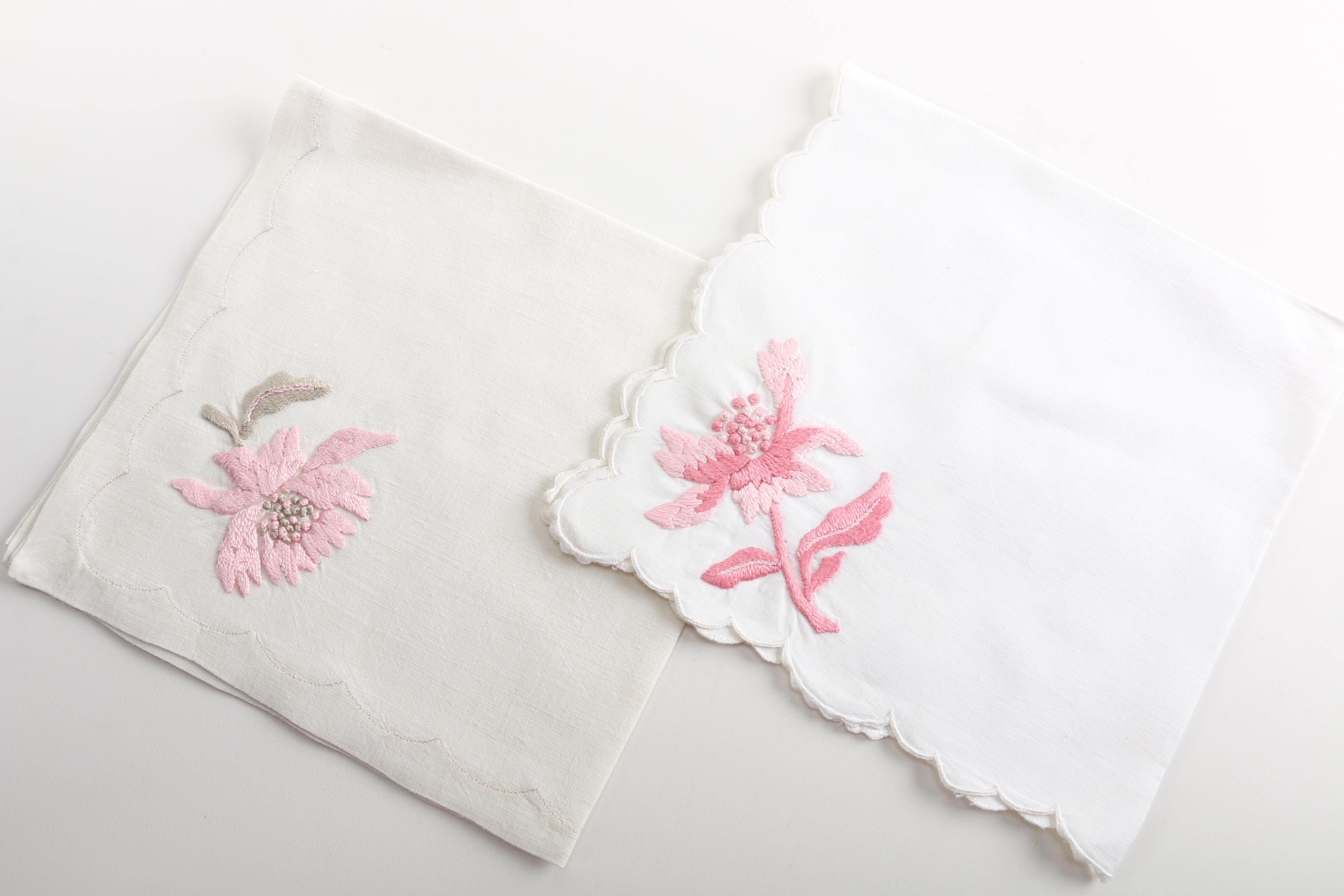 Vintage Floral Linen Placemats and Napkins
