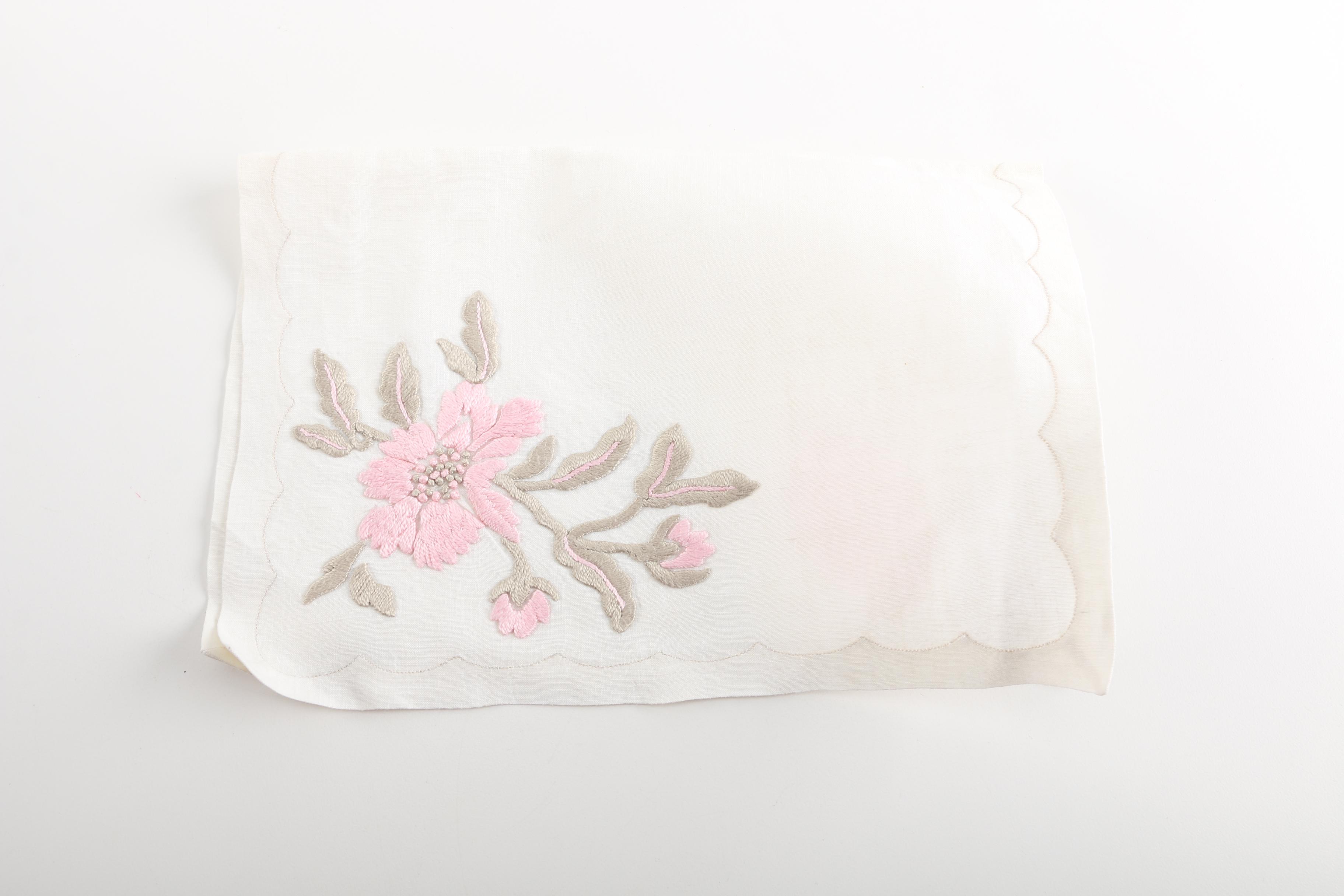 Vintage Floral Linen Placemats and Napkins