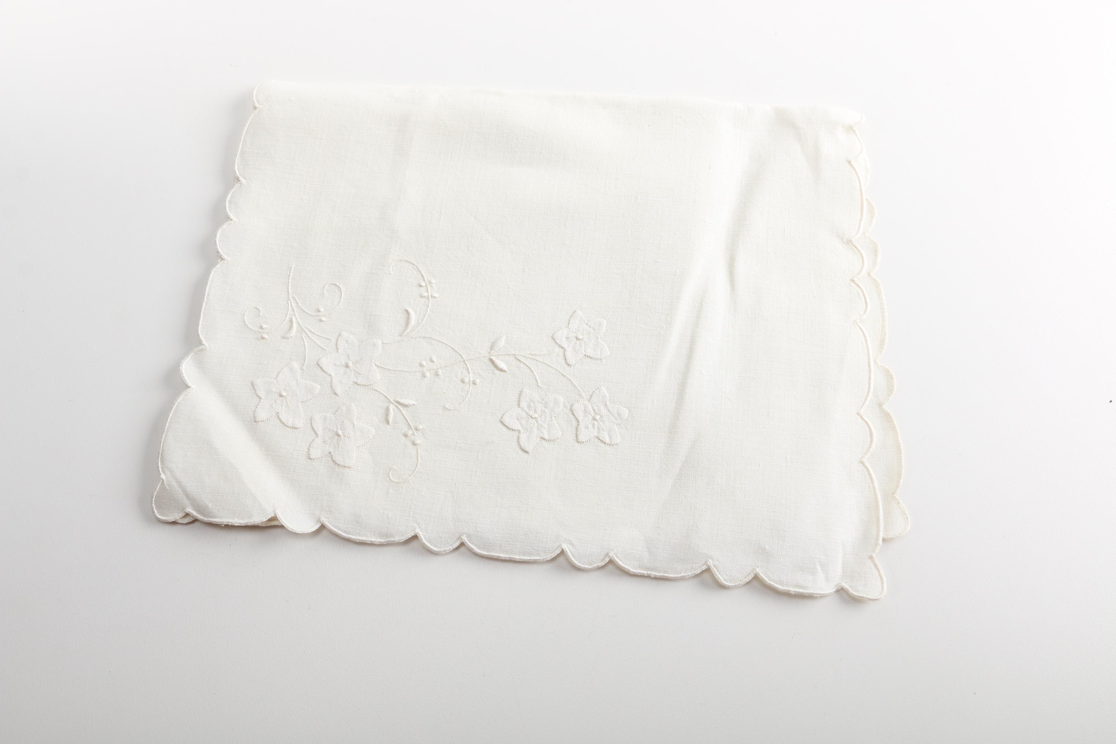 Vintage Floral Linen Placemats and Napkins