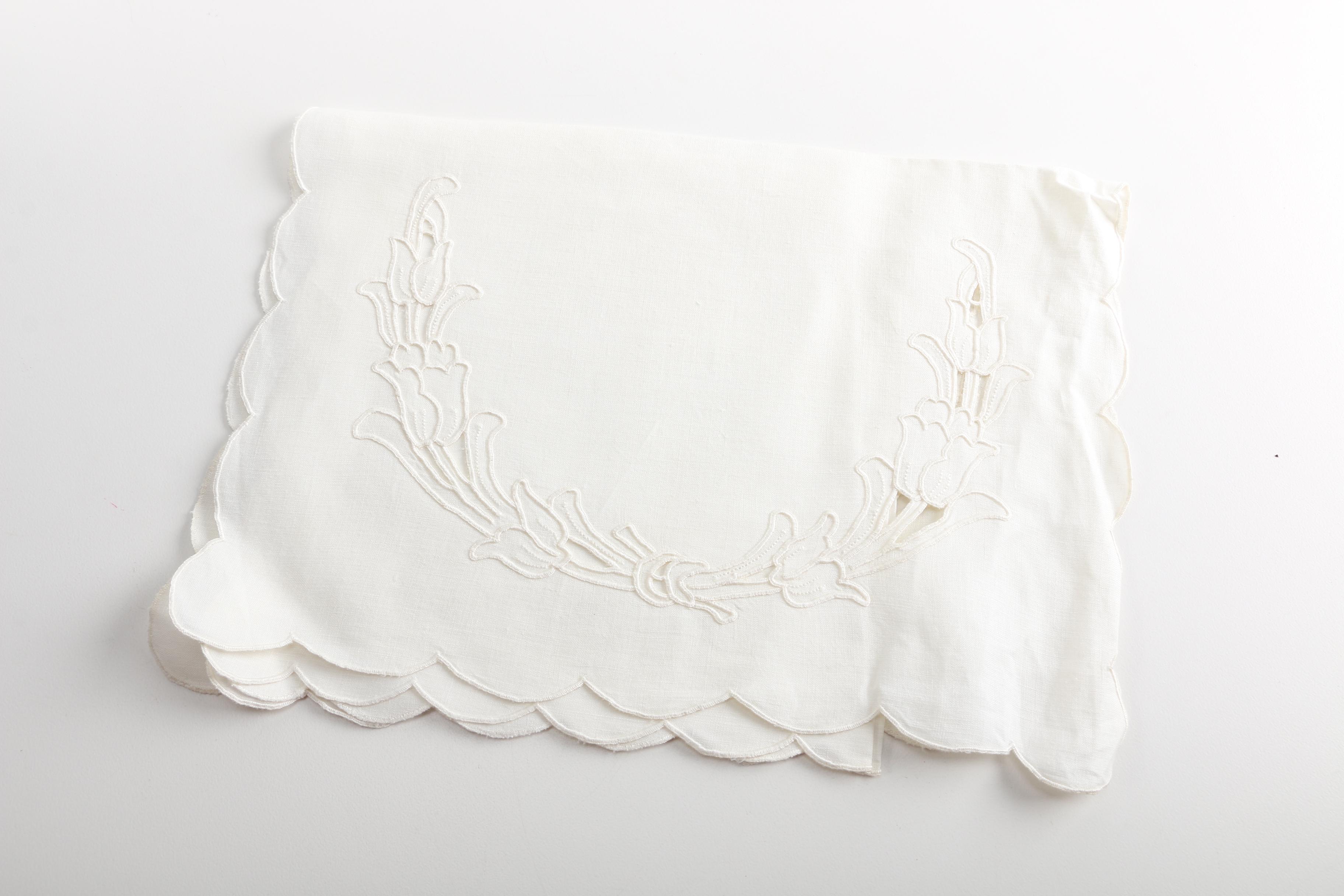 Vintage Floral Linen Placemats and Napkins