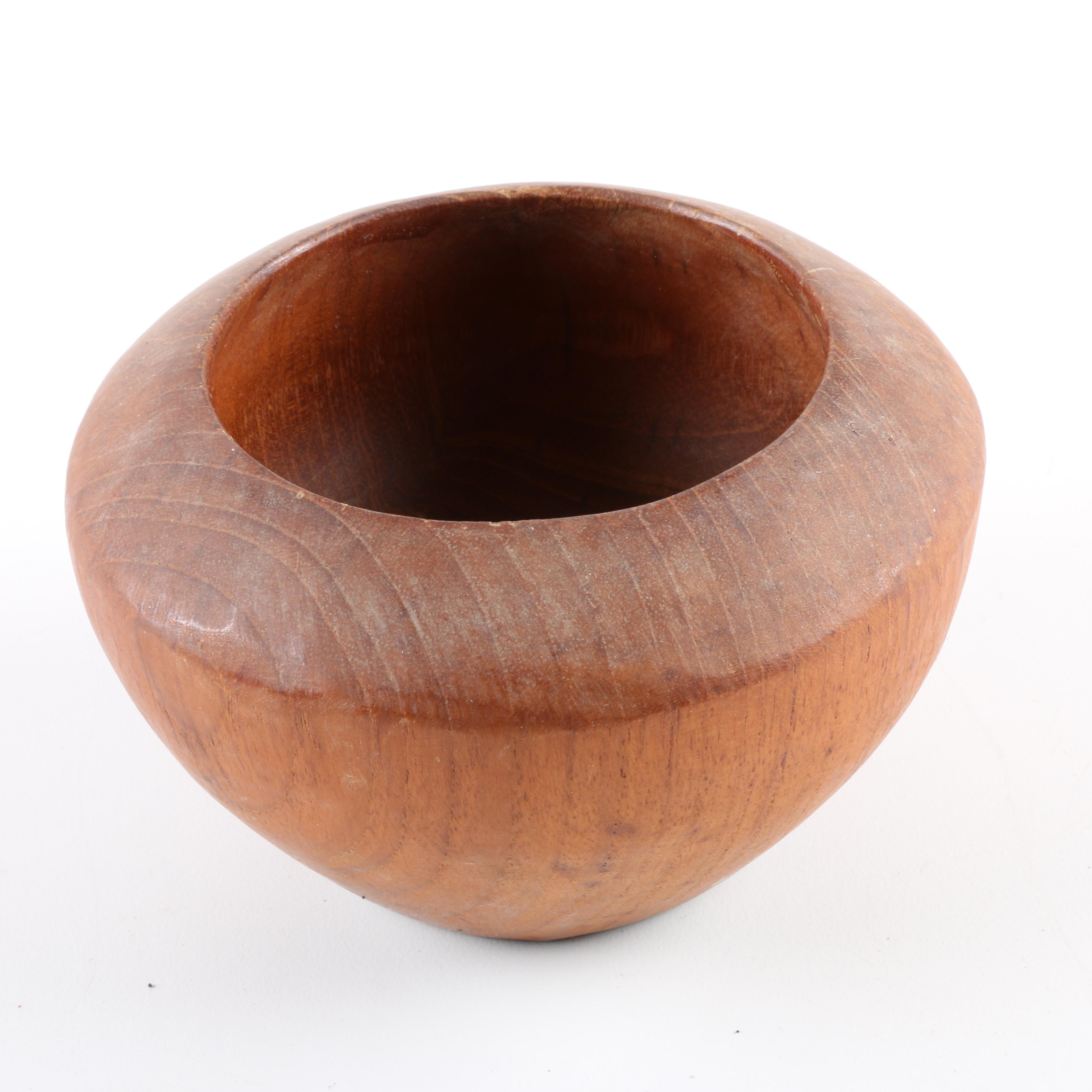 Monkey Wood Tableware