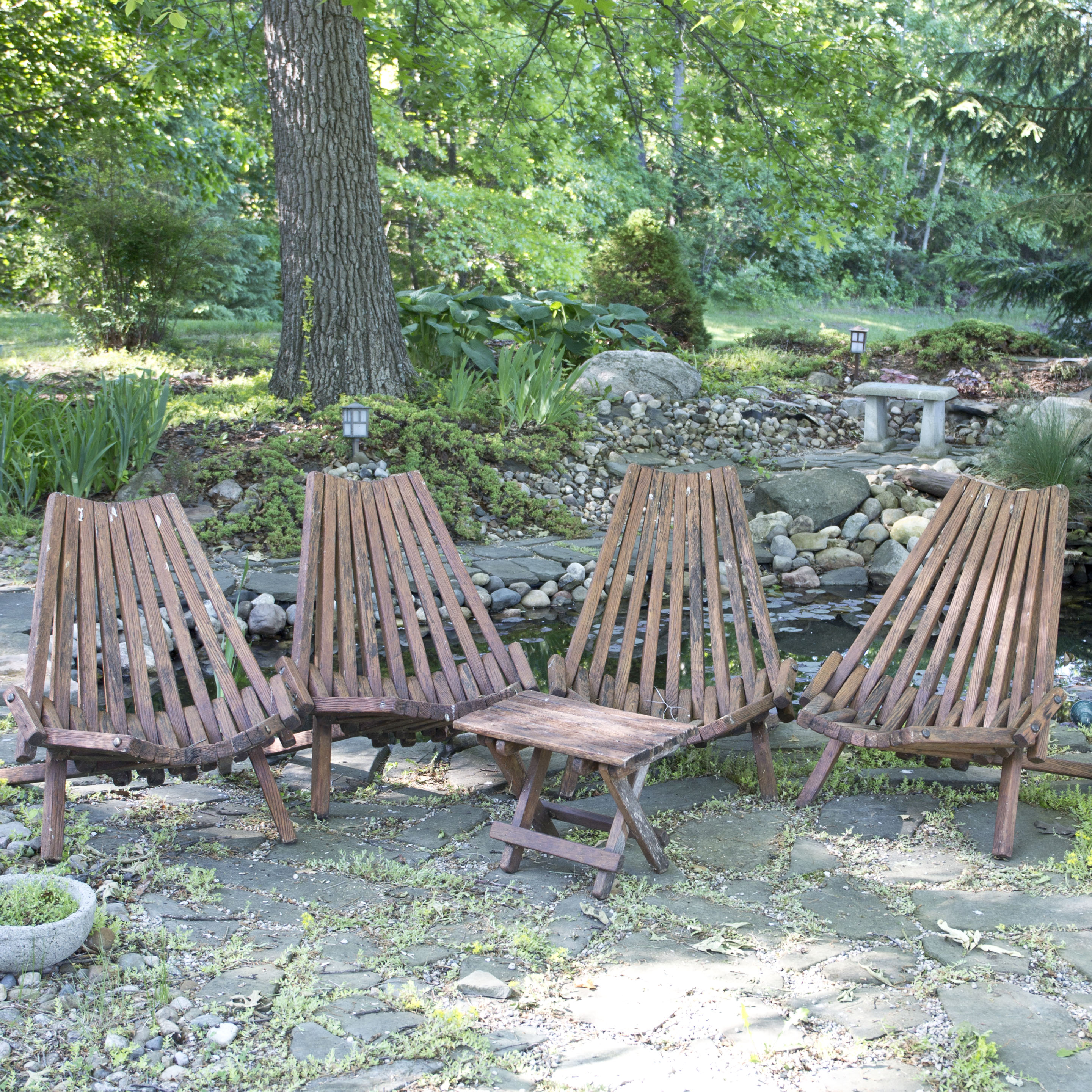 Handcrafted Sassafras Kentucky Comfort Chairs with Table