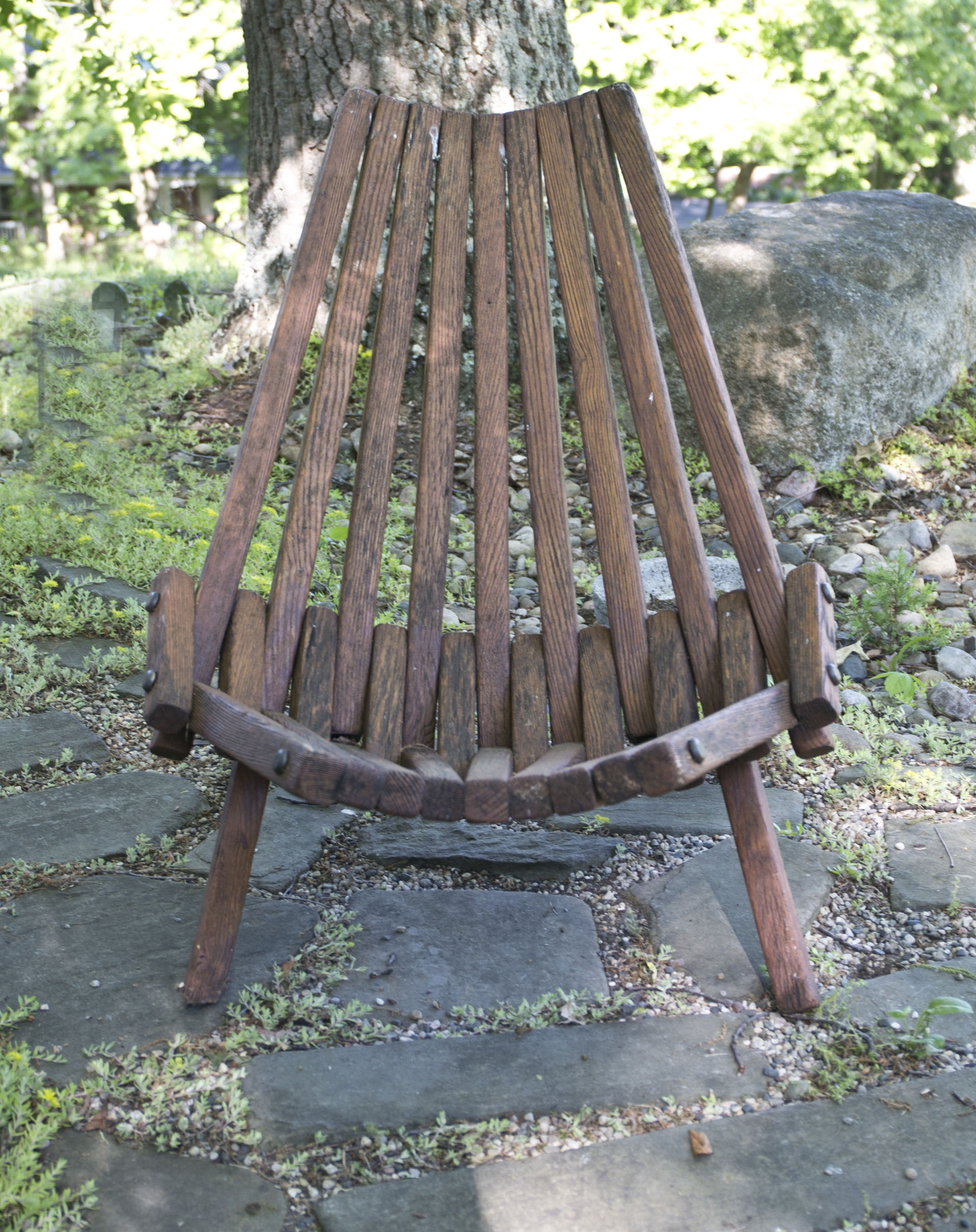 Handcrafted Sassafras Kentucky Comfort Chairs with Table
