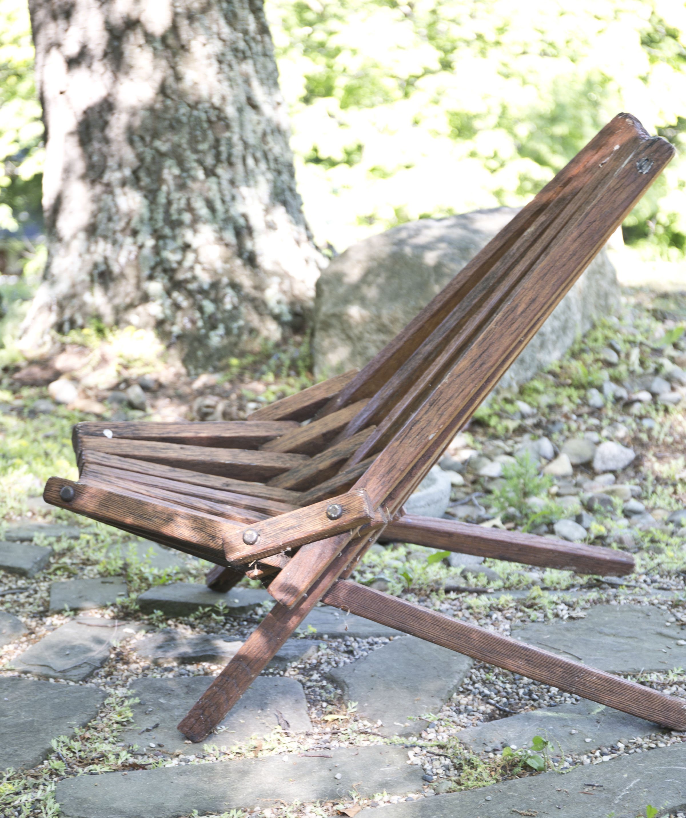Handcrafted Sassafras Kentucky Comfort Chairs with Table