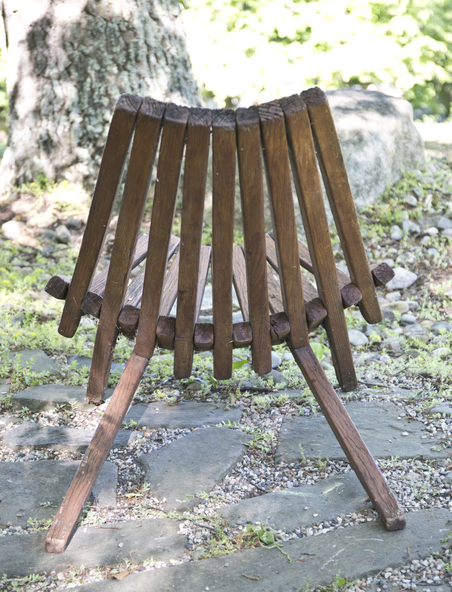 Handcrafted Sassafras Kentucky Comfort Chairs with Table