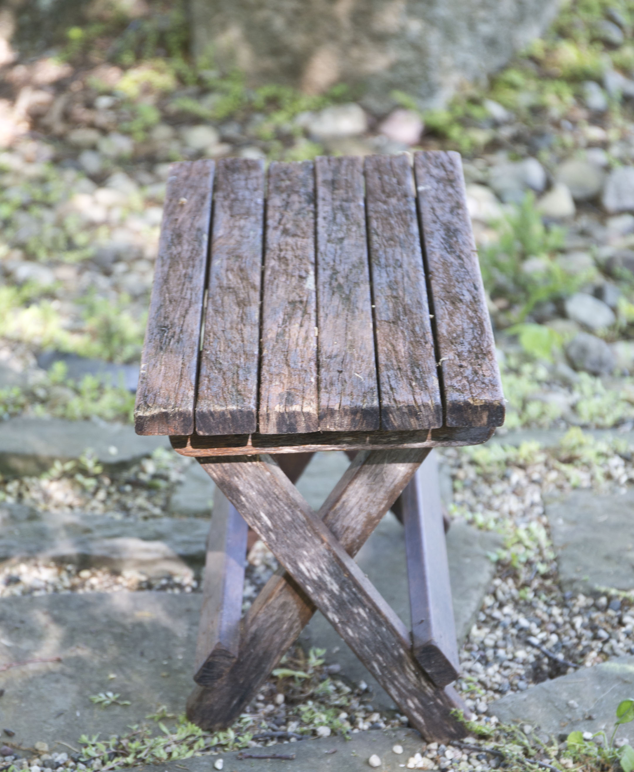 Handcrafted Sassafras Kentucky Comfort Chairs with Table