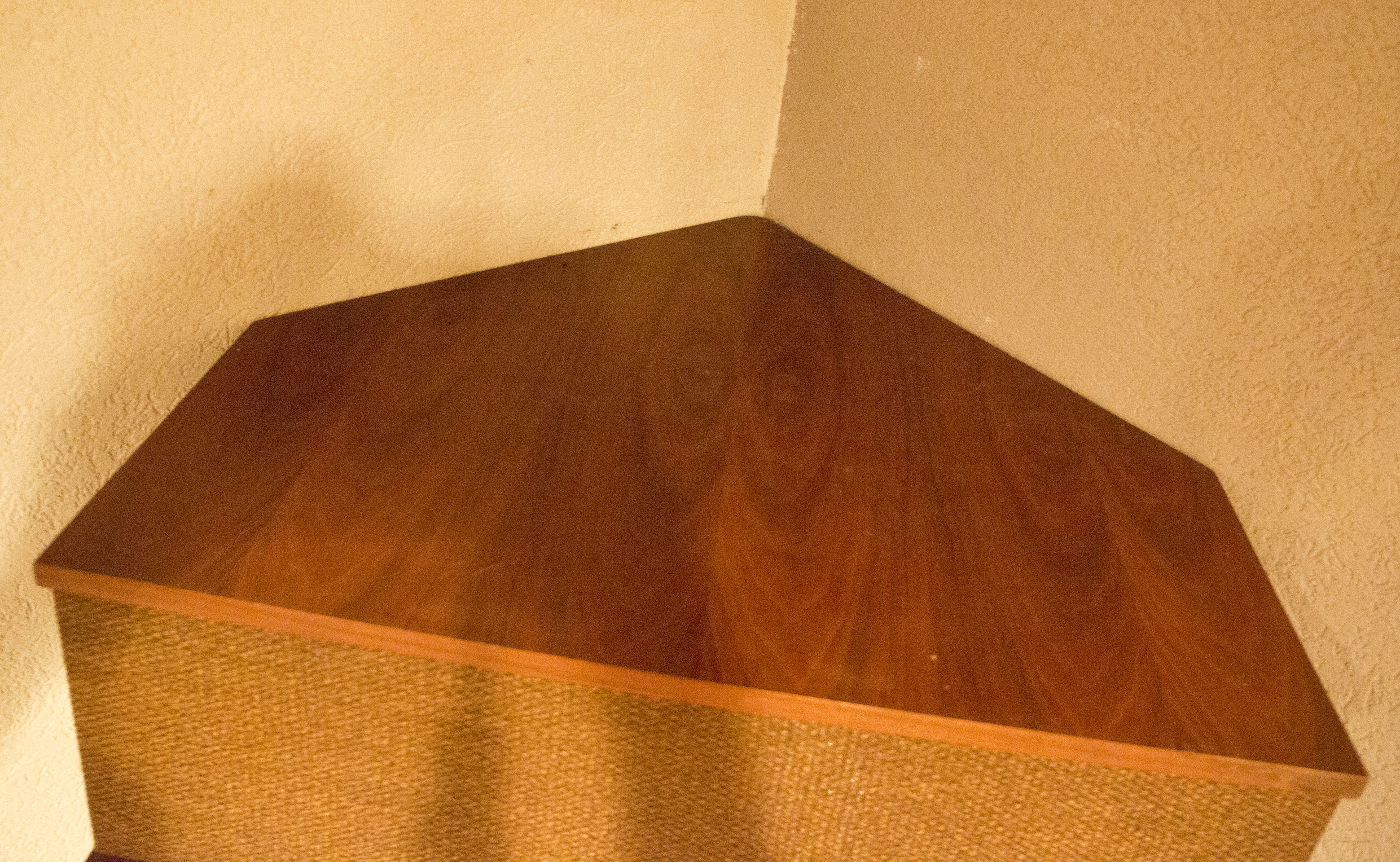 Klipsch Floorstanding Corner Speakers