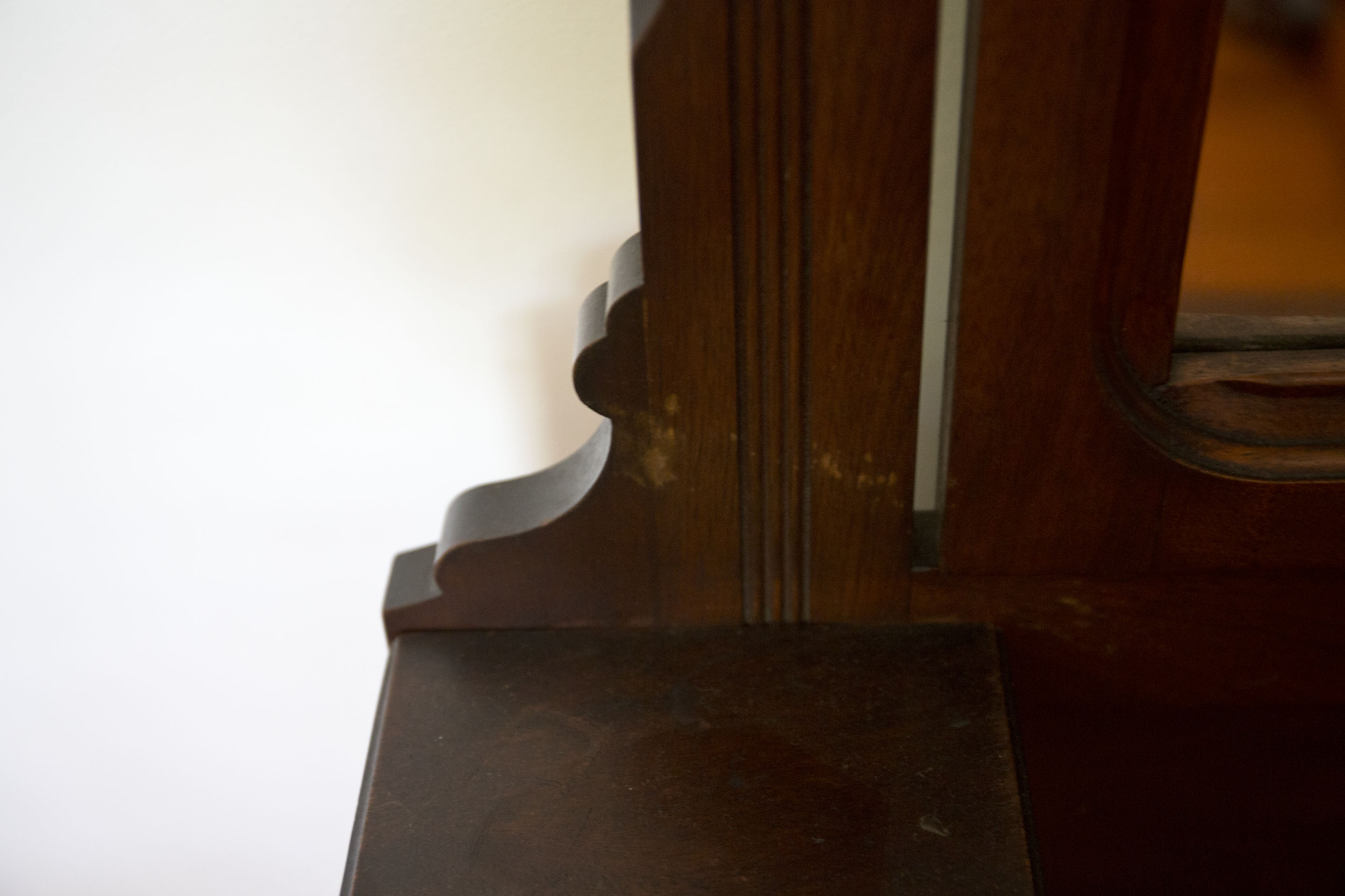 Mid 19th Century Eastlake Mahogany Vanity Dresser