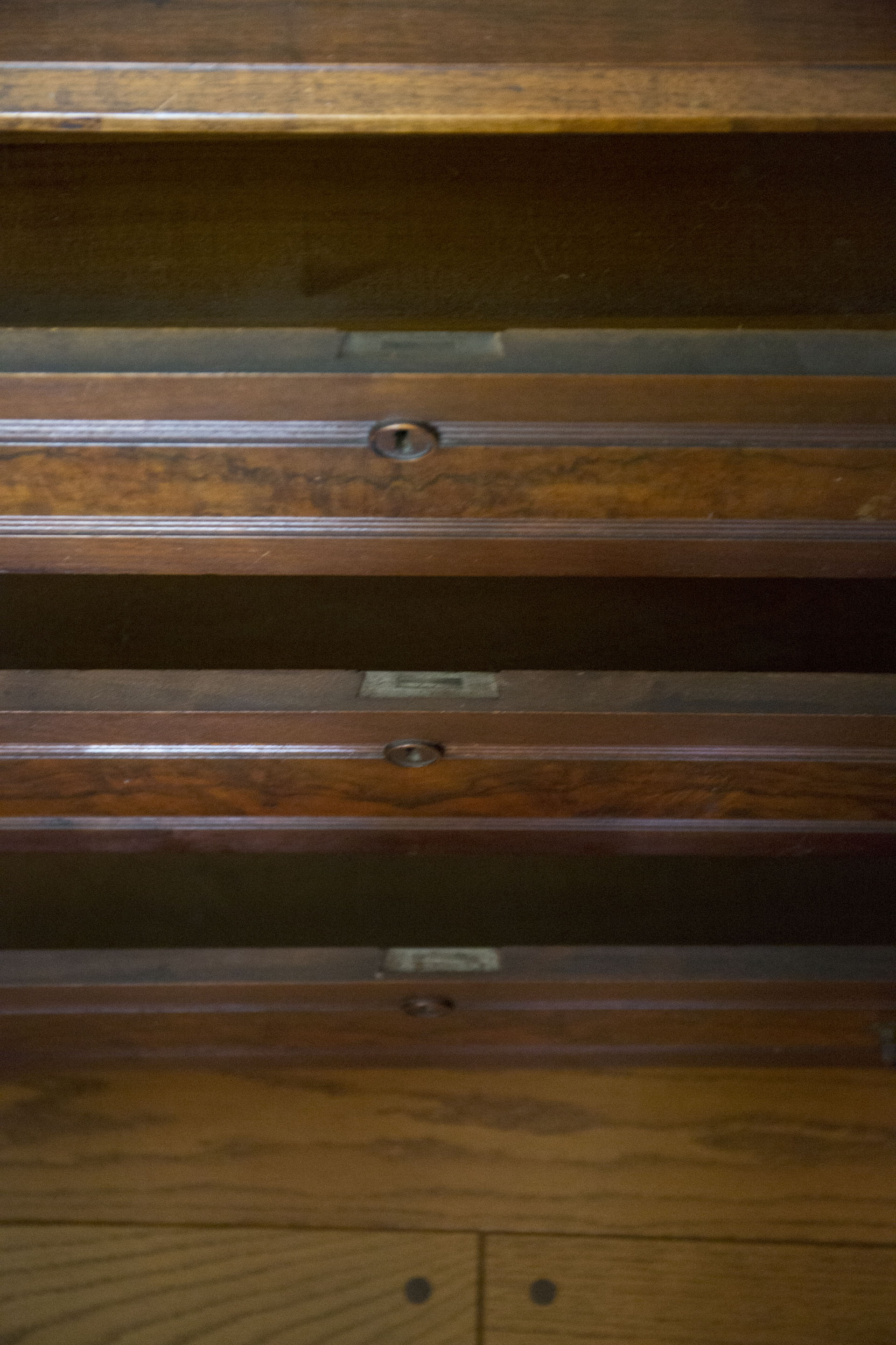 Mid 19th Century Eastlake Mahogany Vanity Dresser