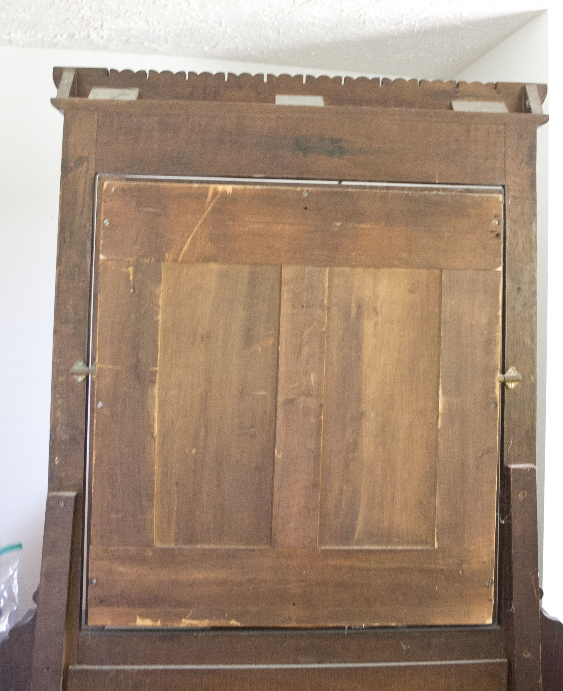 Mid 19th Century Eastlake Mahogany Vanity Dresser