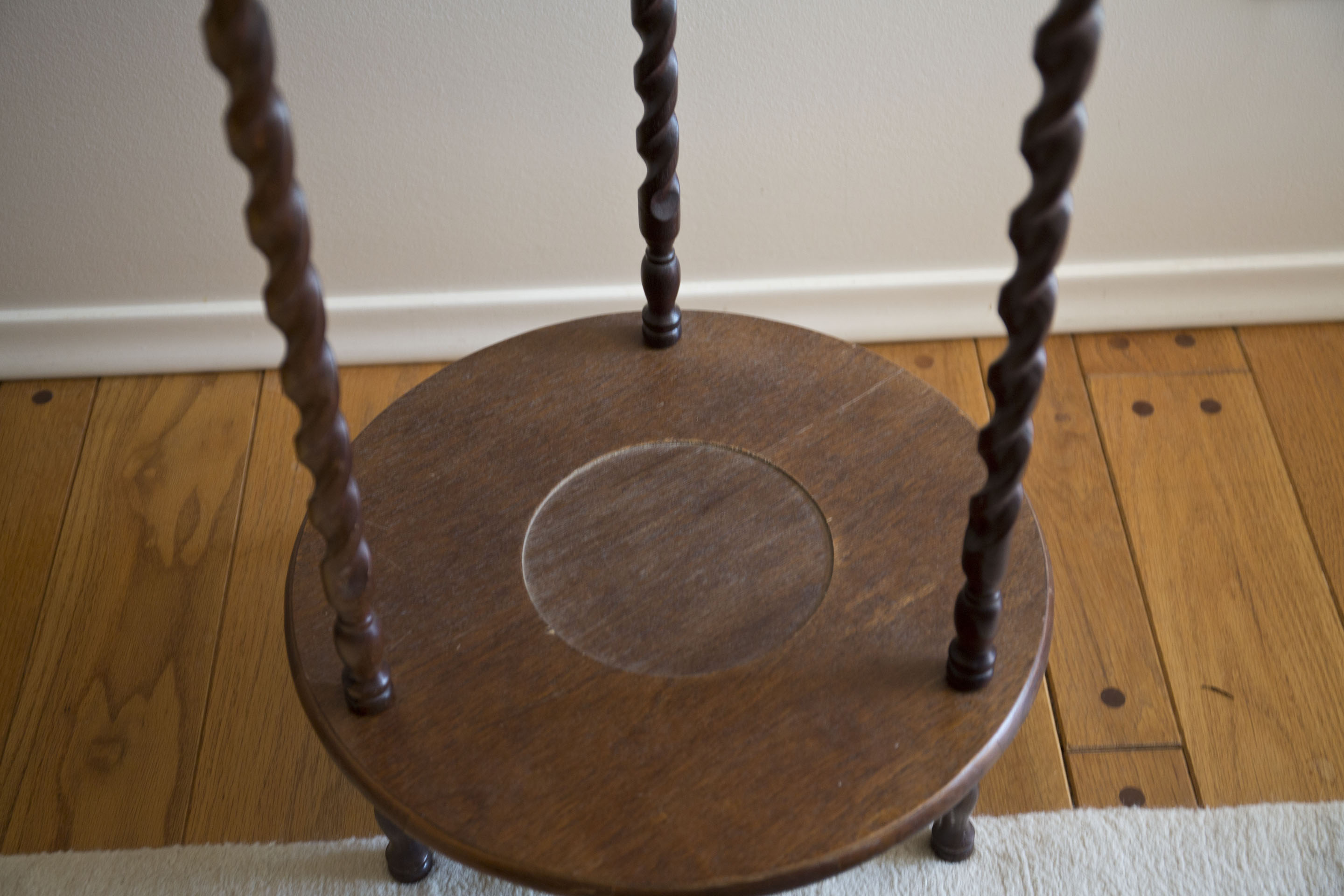 Victorian Style Wash Basin Stand with Ceramic Bowl