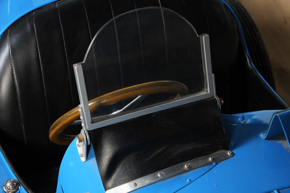 Blue Bugatti T-35 Cyclekart