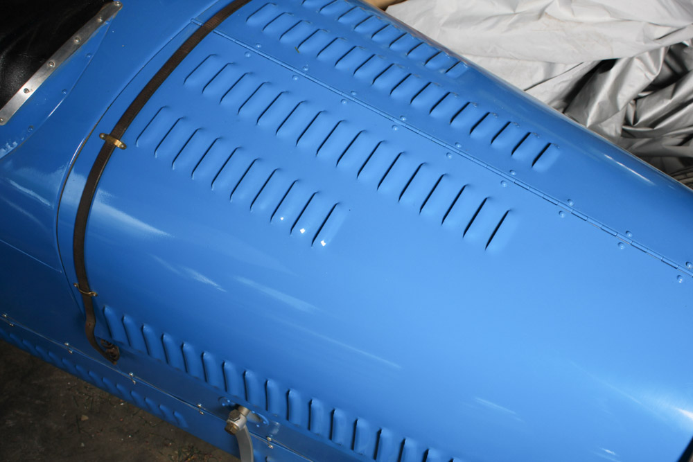 Blue Bugatti T-35 Cyclekart