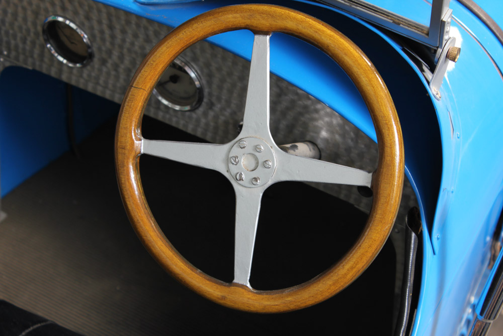 Blue Bugatti T-35 Cyclekart