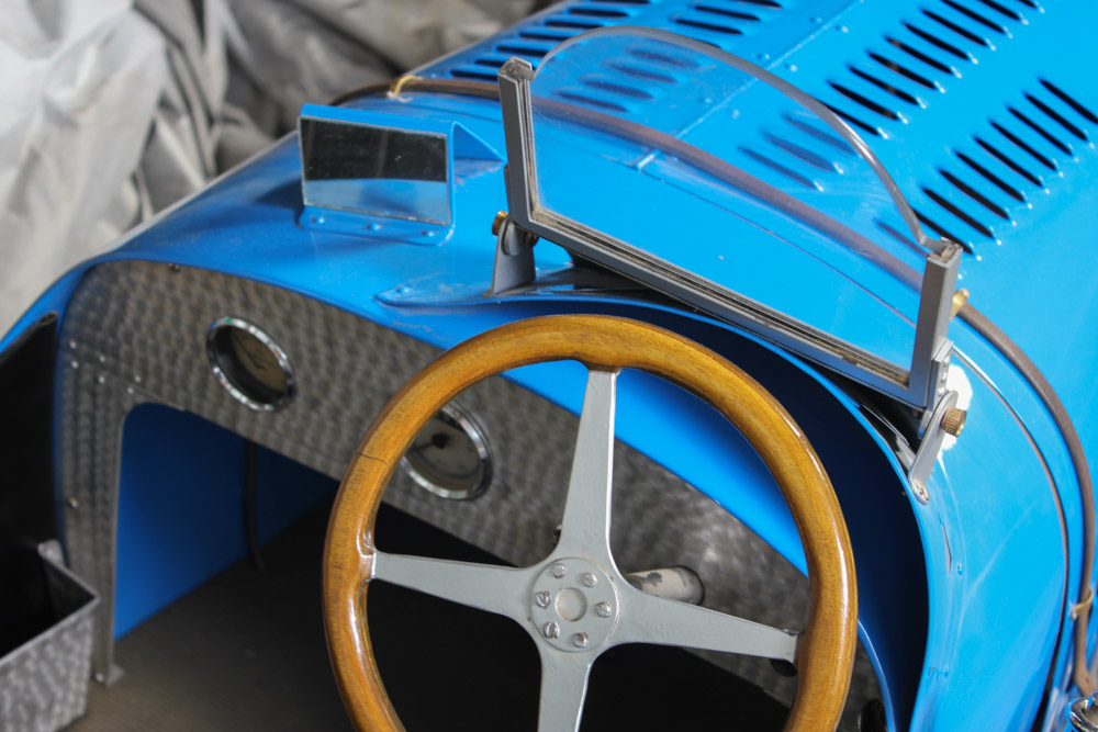 Blue Bugatti T-35 Cyclekart