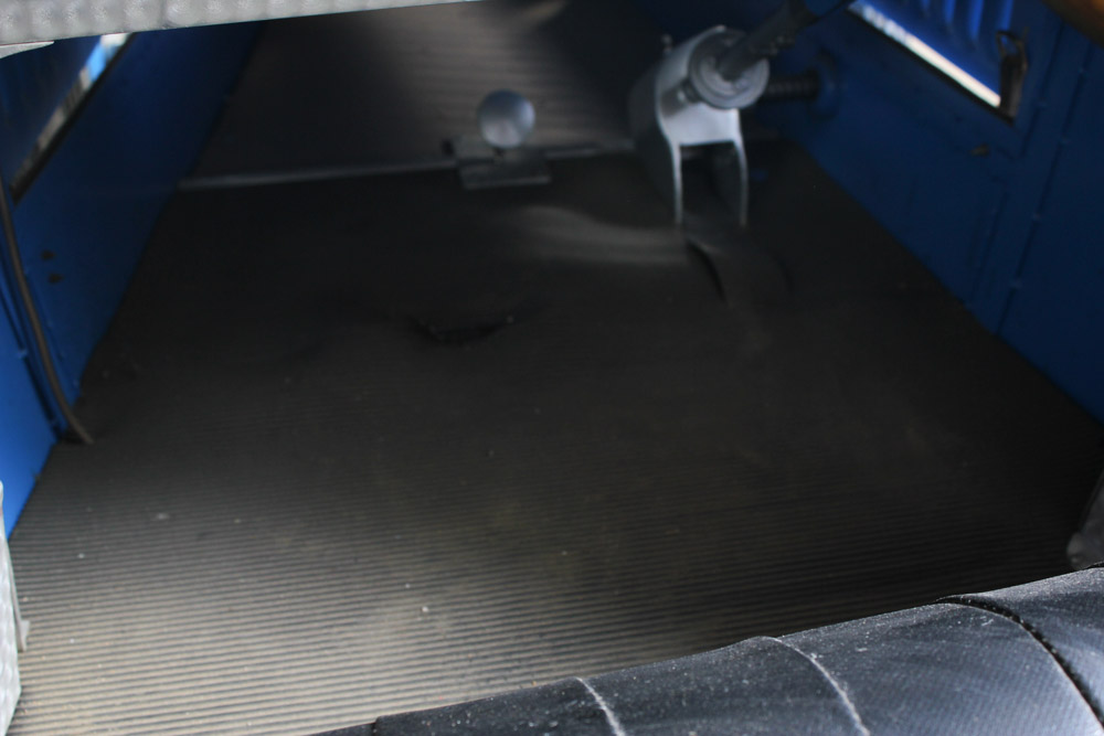 Blue Bugatti T-35 Cyclekart