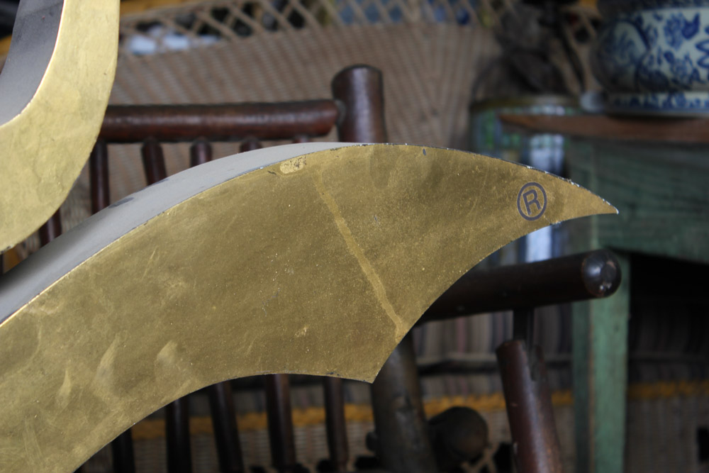 Clyde's Restaurant Sign